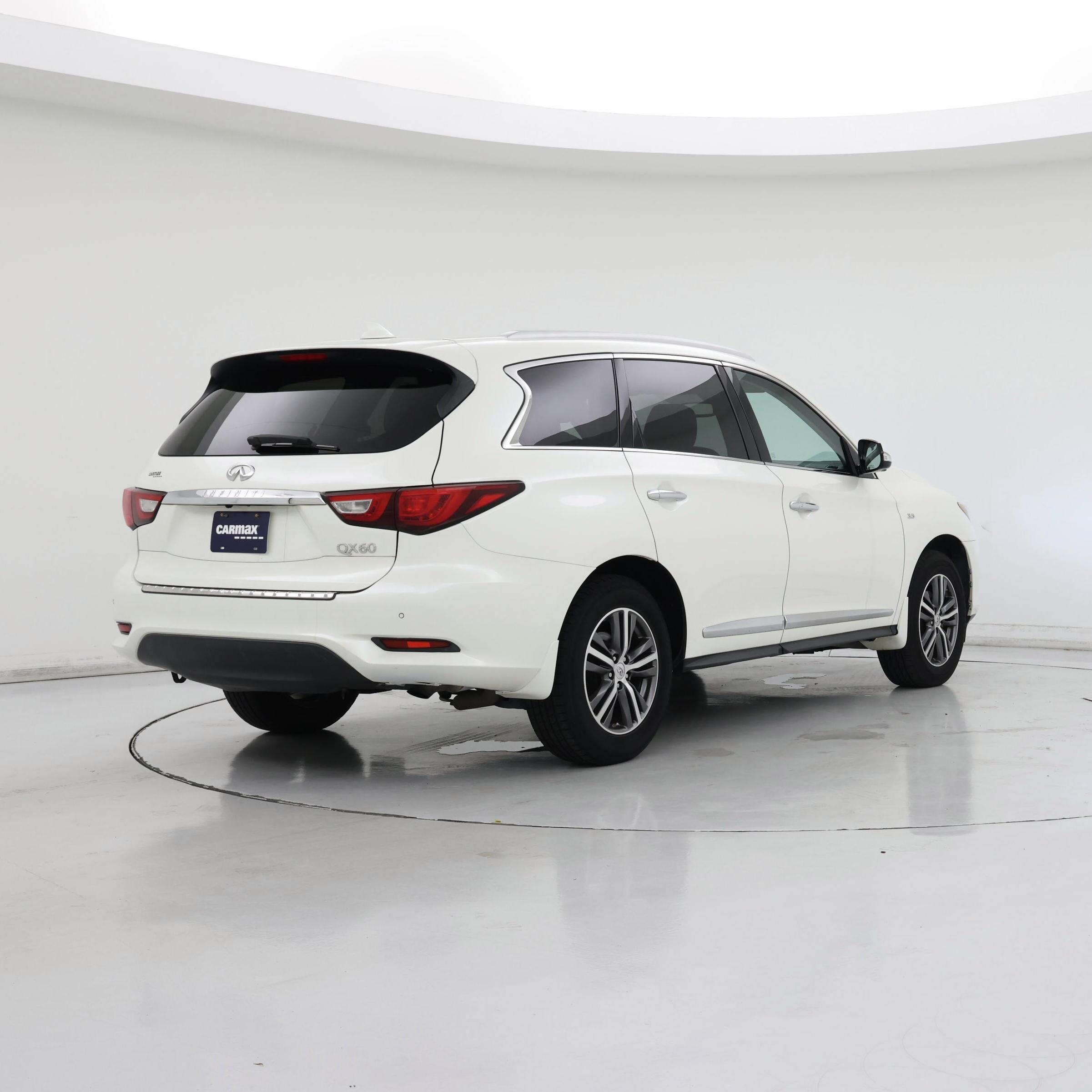 Thumbnail: 2017 INFINITI QX60 - 8