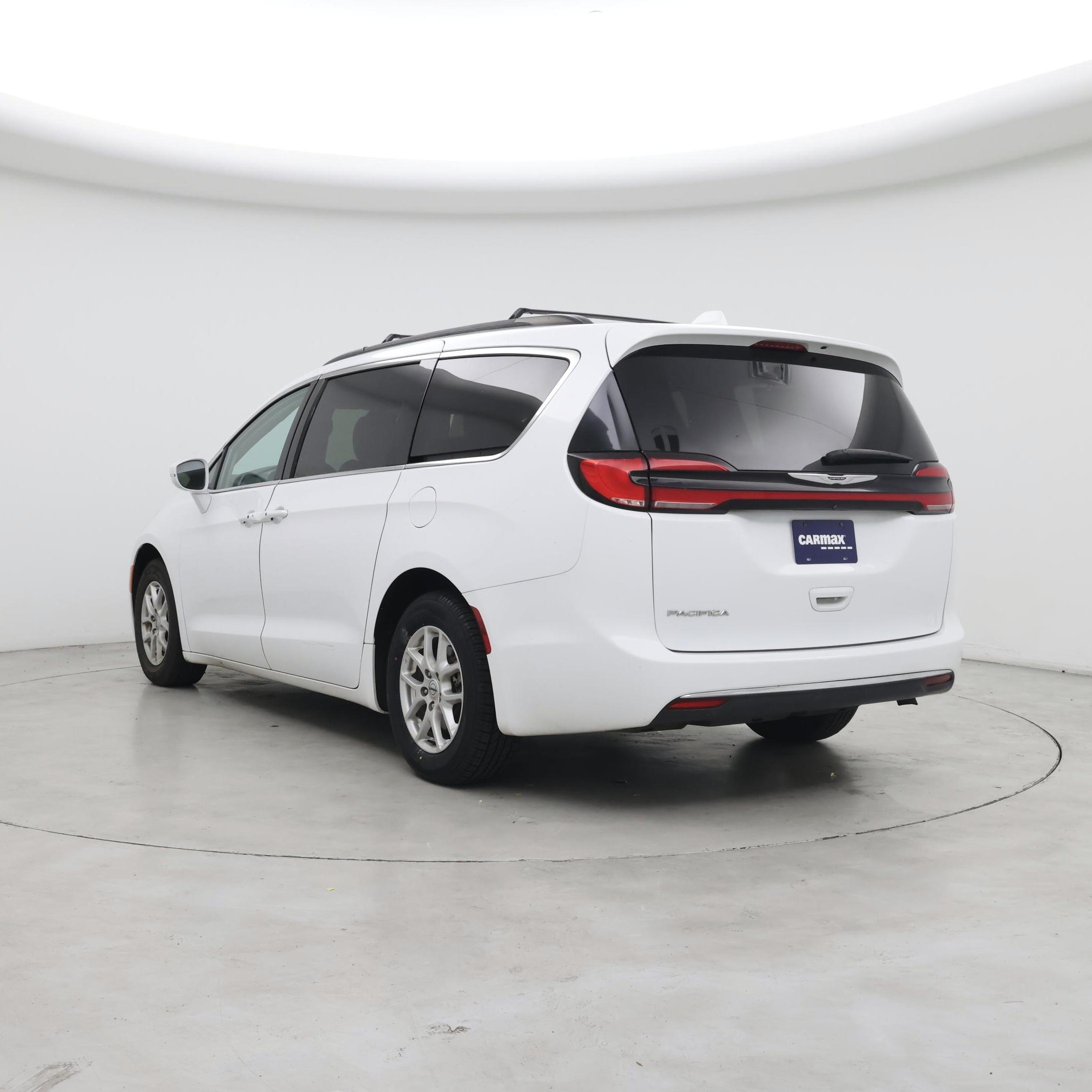 Thumbnail: 2022 Chrysler Pacifica - 2