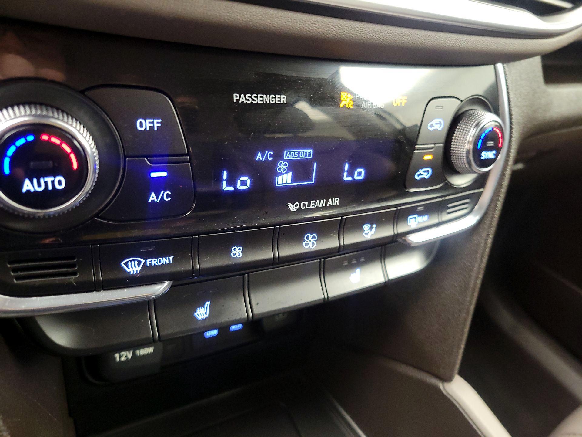 Thumbnail: 2020 Hyundai Santa Fe - 14