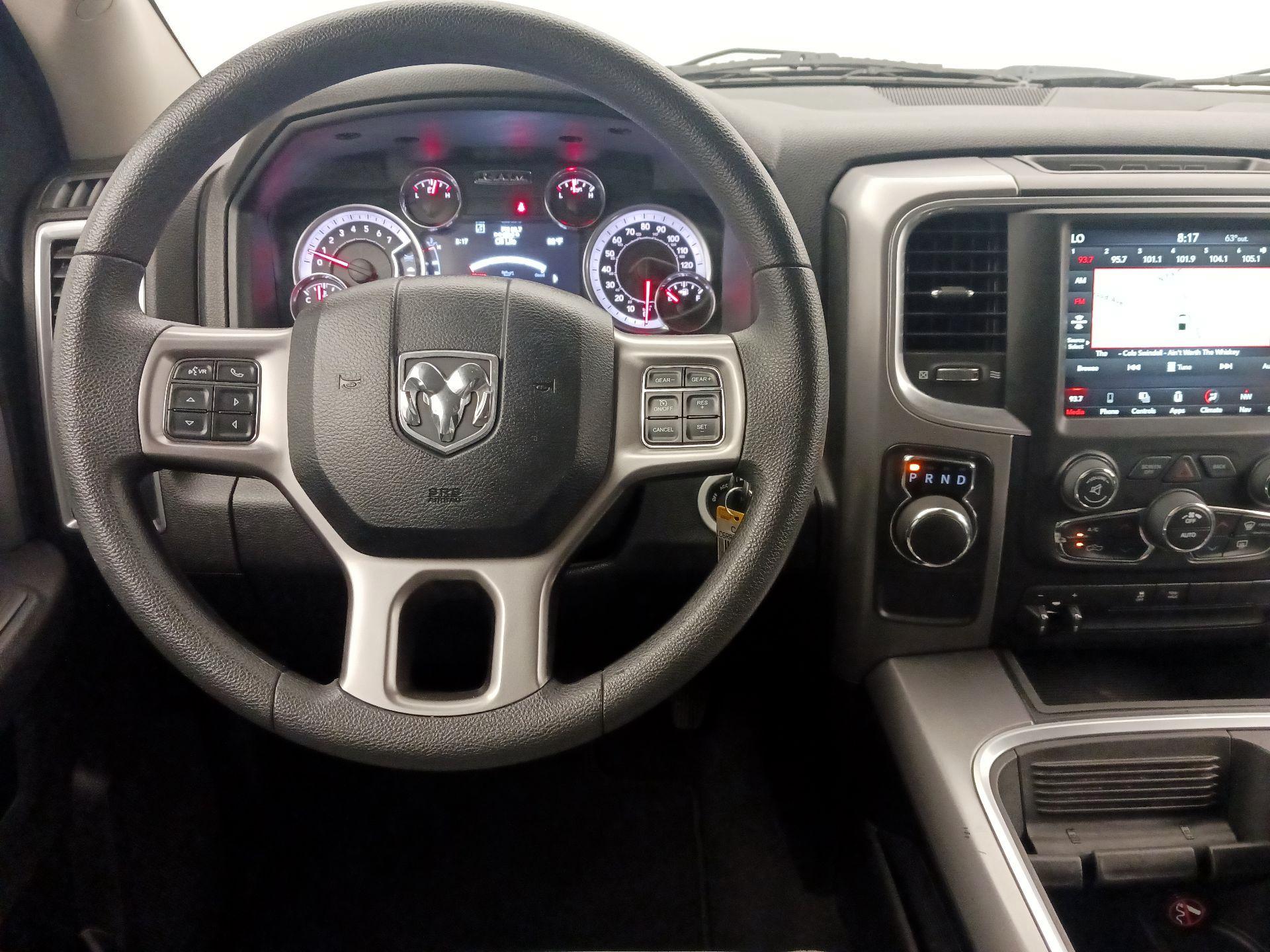 Thumbnail: 2022 RAM 1500 Classic - 10