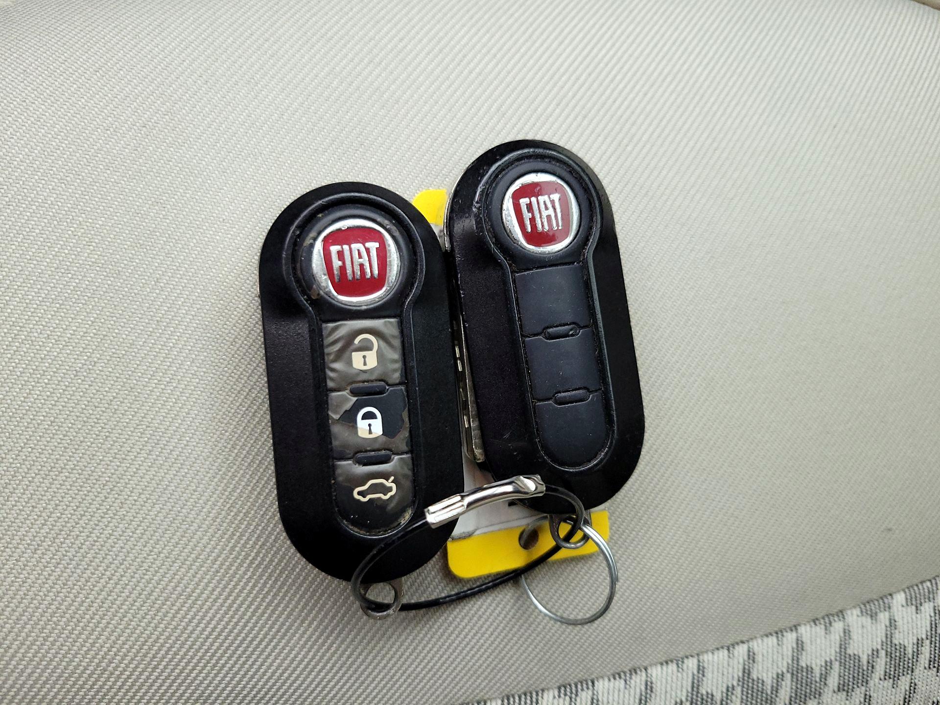 Thumbnail: 2017 Fiat 500 - 20