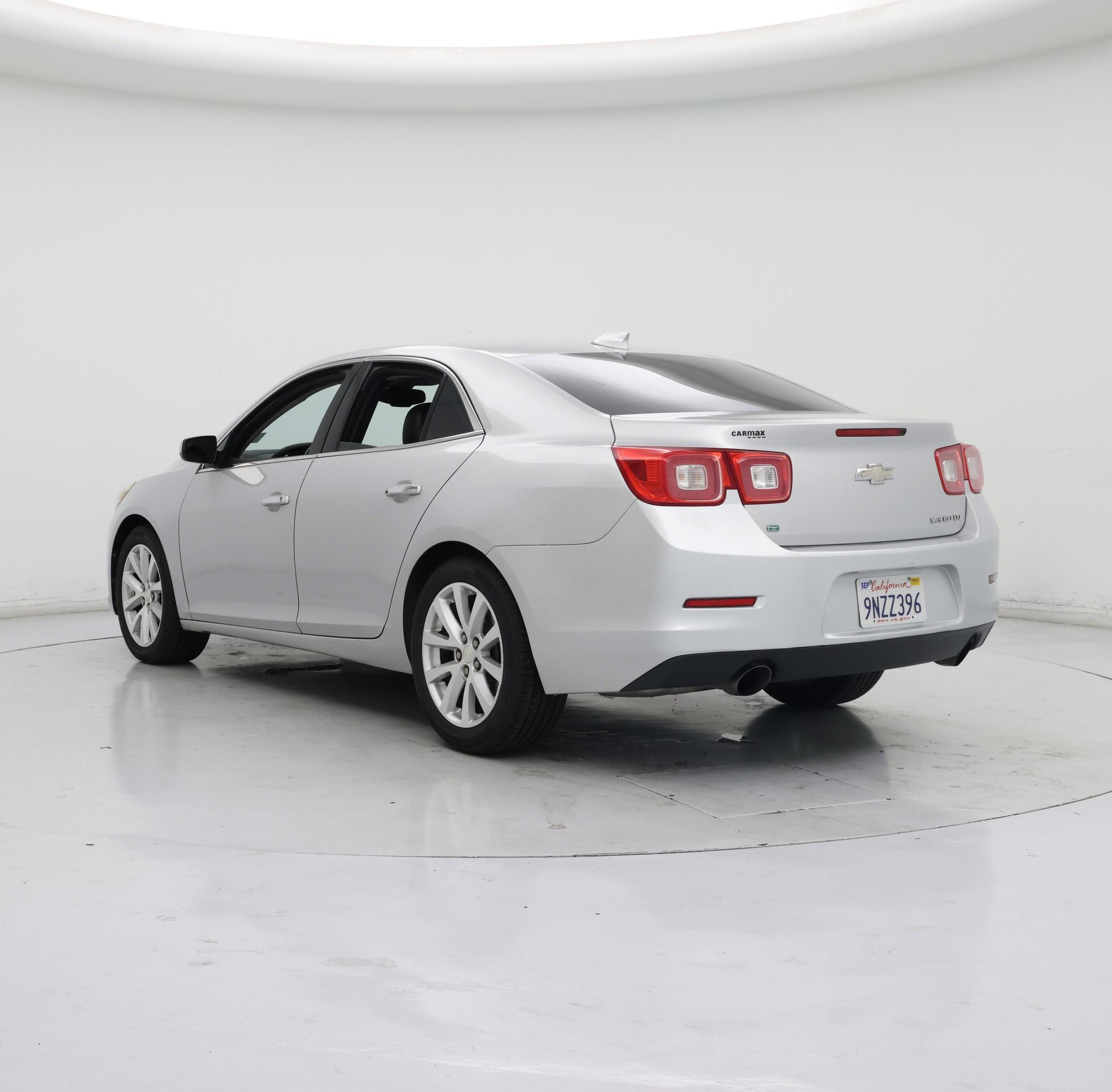 Thumbnail: 2016 Chevrolet Malibu - 2
