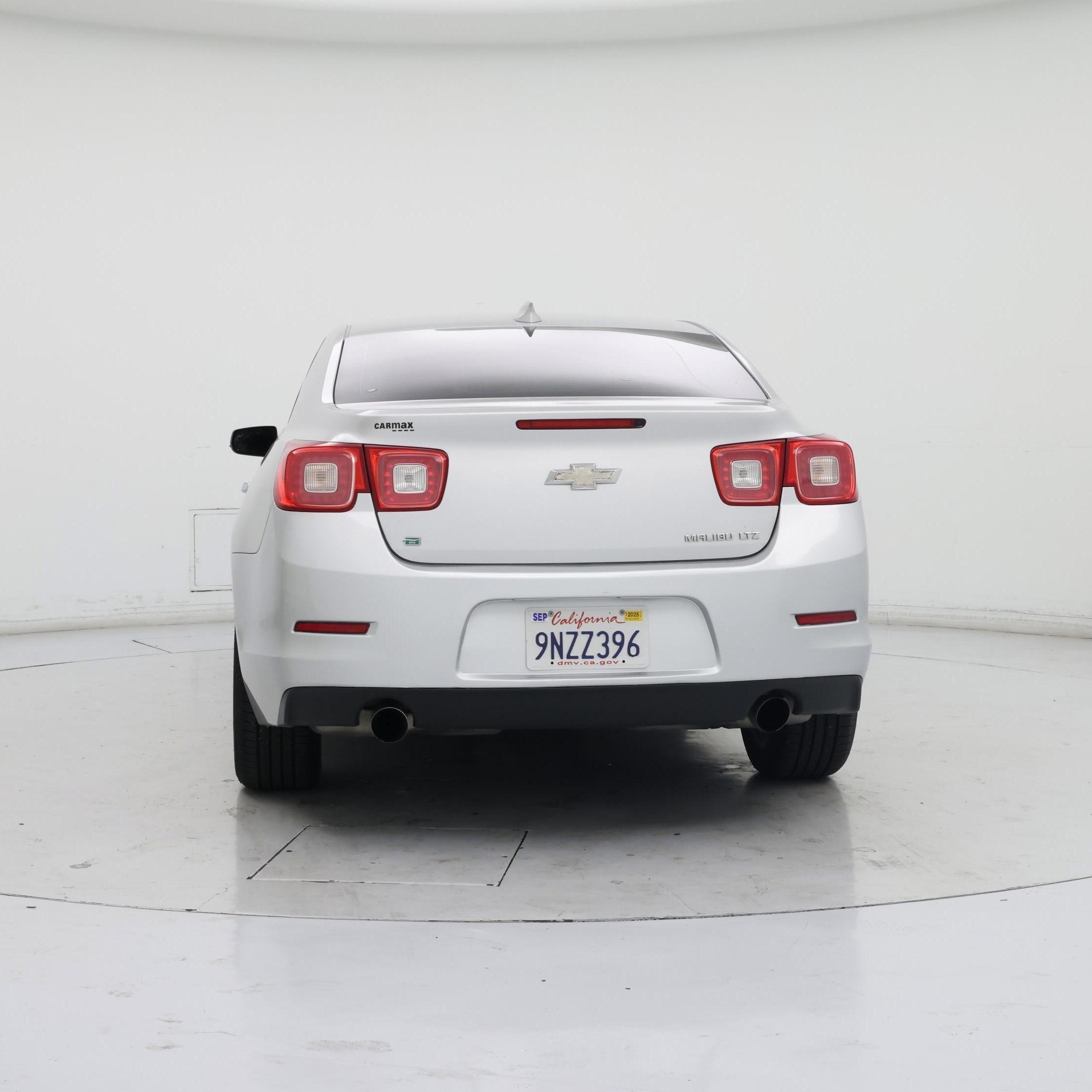 Thumbnail: 2016 Chevrolet Malibu - 6