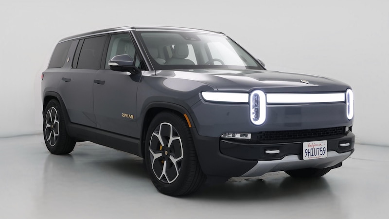 2023 Rivian R1S Adventure Hero Image