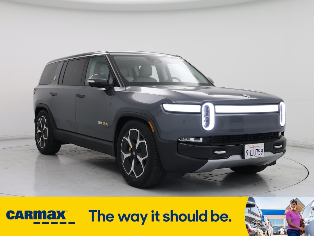 2023 Rivian R1S Adventure