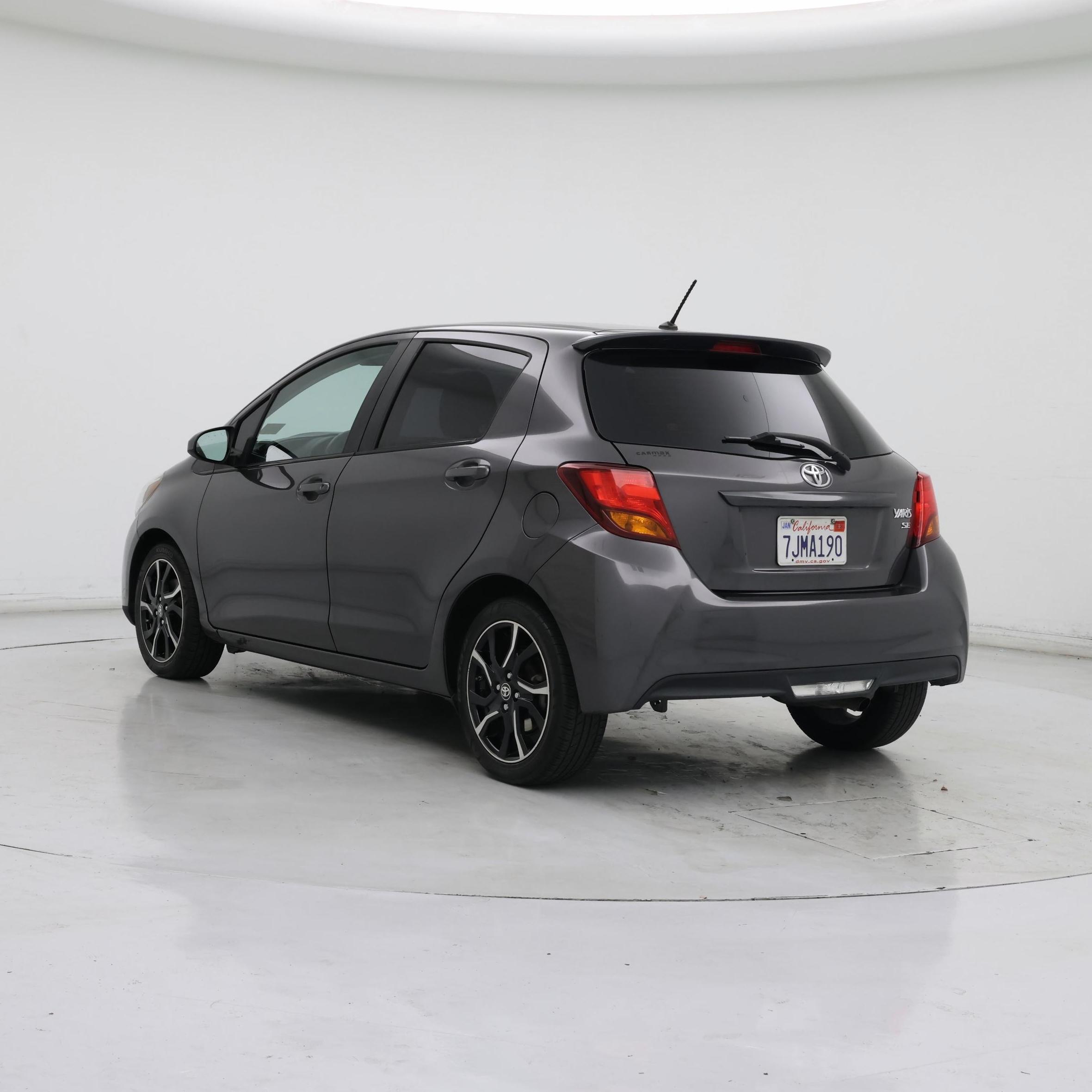 Thumbnail: 2015 Toyota Yaris - 2