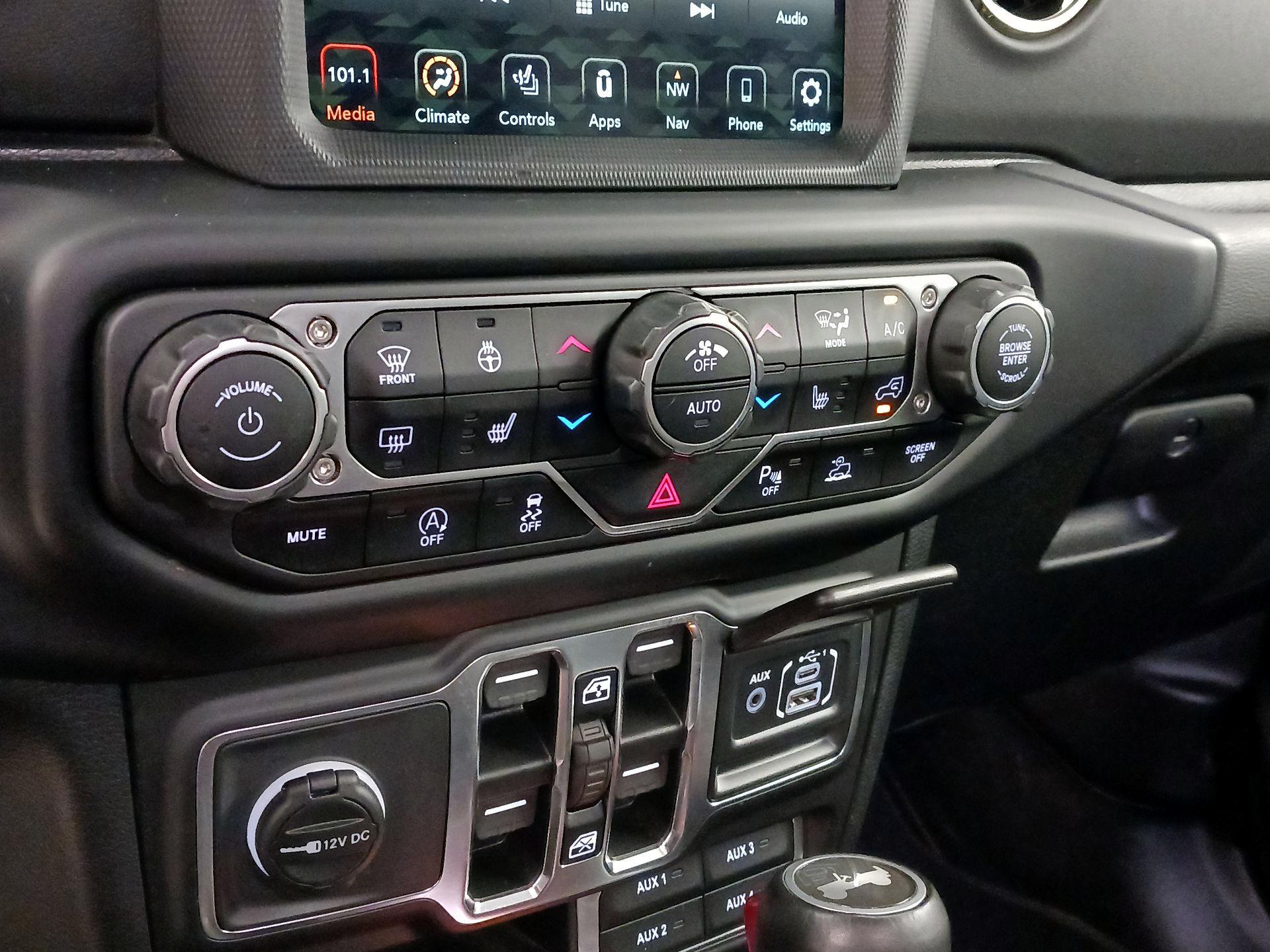 Thumbnail: 2021 Jeep Wrangler - 17