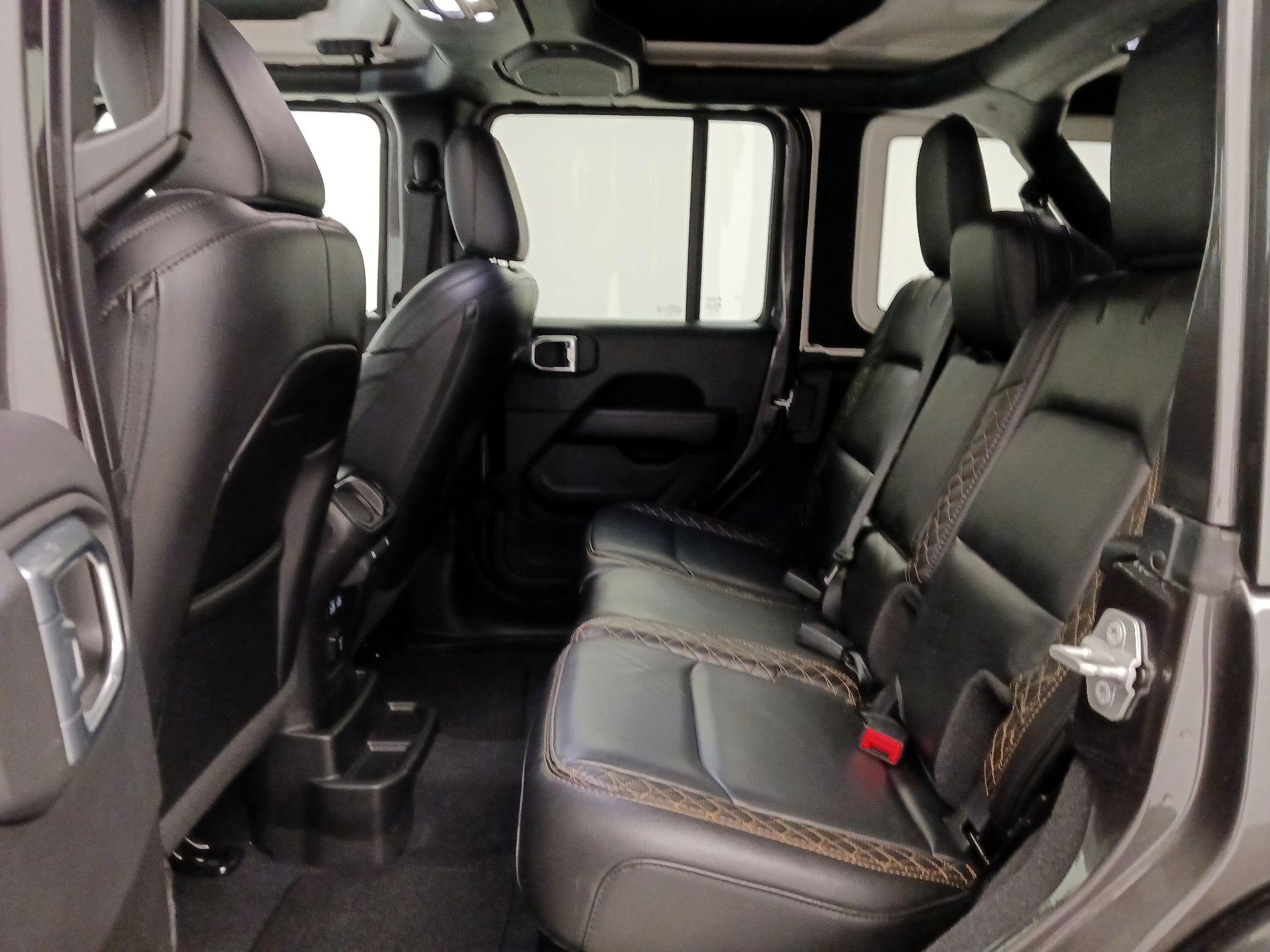 Thumbnail: 2021 Jeep Wrangler - 20