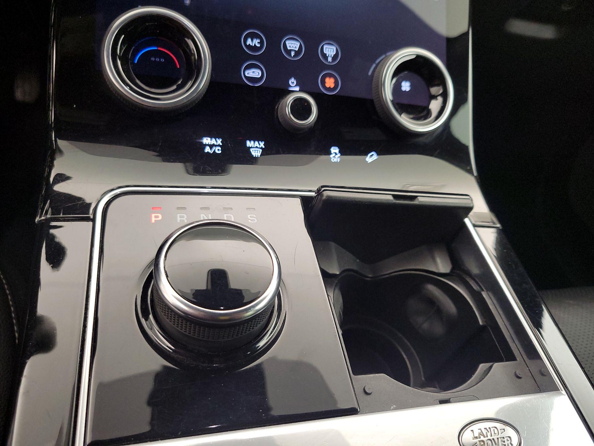 Thumbnail: 2018 Land Rover Range Rover Velar - 18