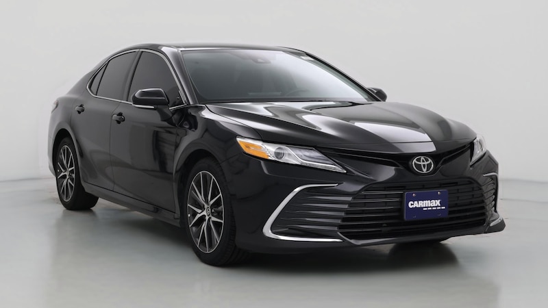 2021 Toyota Camry XLE Hero Image