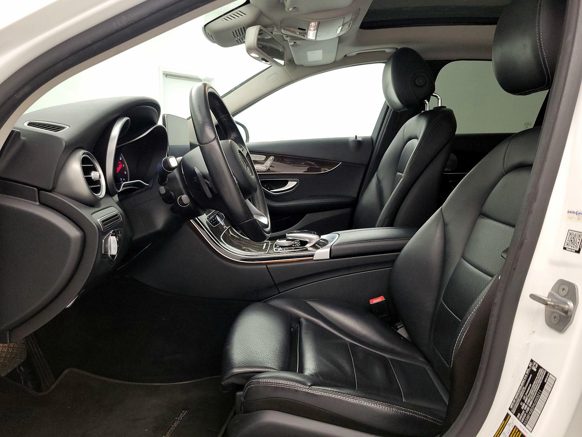 Thumbnail: 2017 Mercedes-Benz C-Class - 11