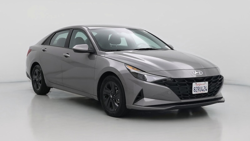 2022 Hyundai Elantra SEL Hero Image