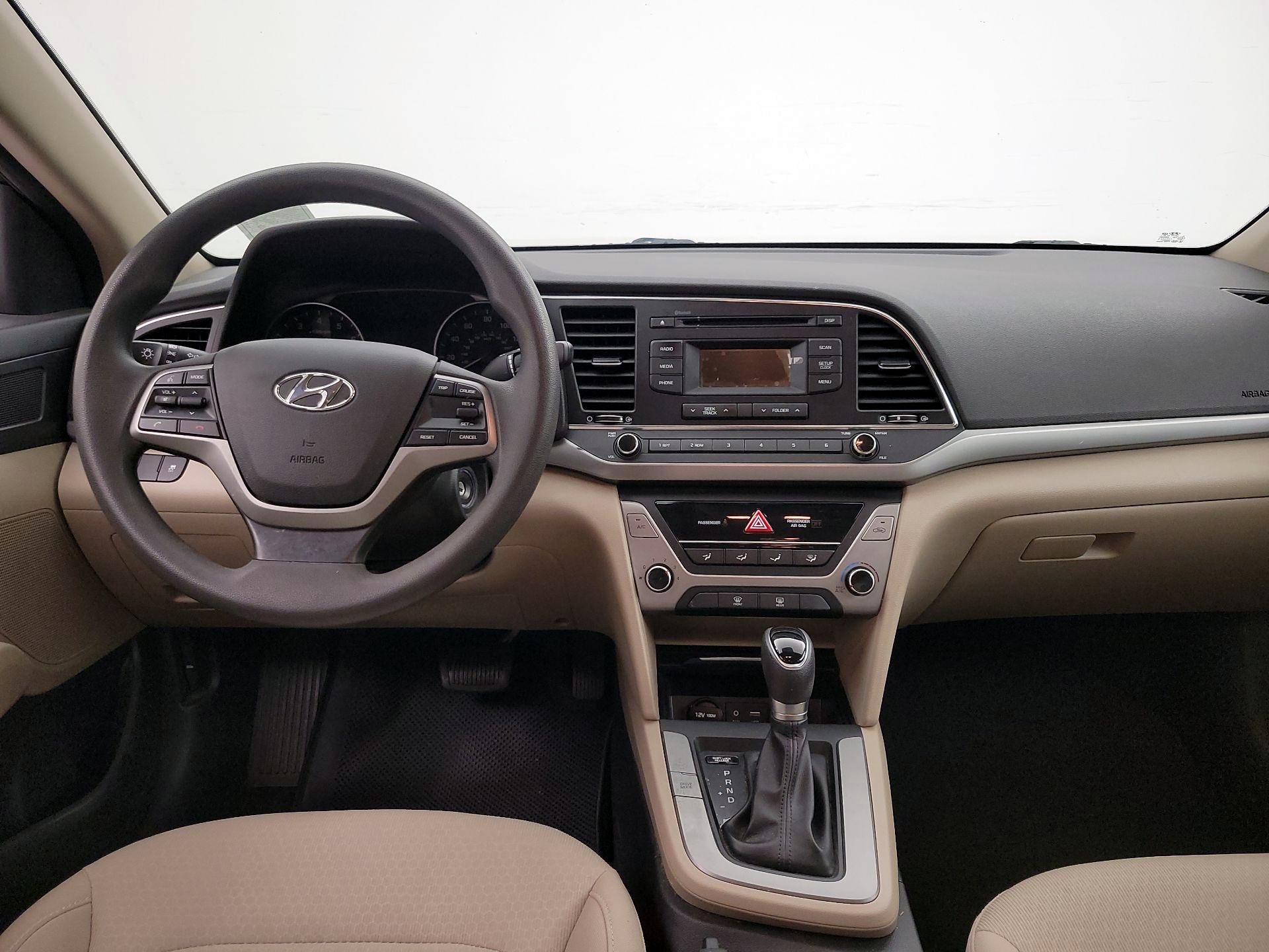 Thumbnail: 2018 Hyundai Elantra - 9