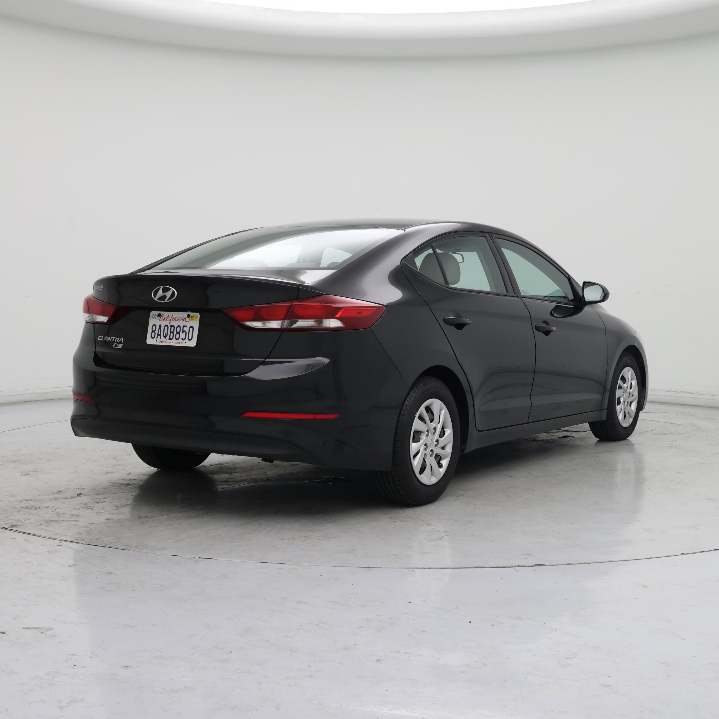 Thumbnail: 2018 Hyundai Elantra - 8