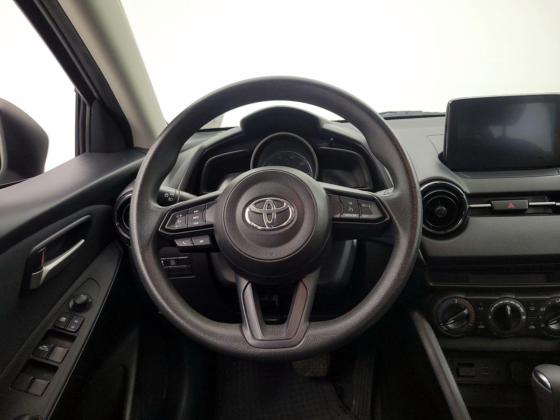 Thumbnail: 2019 Toyota Yaris - 10