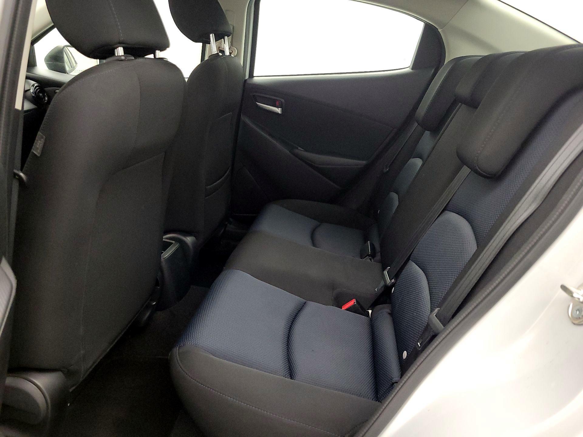 Thumbnail: 2019 Toyota Yaris - 20