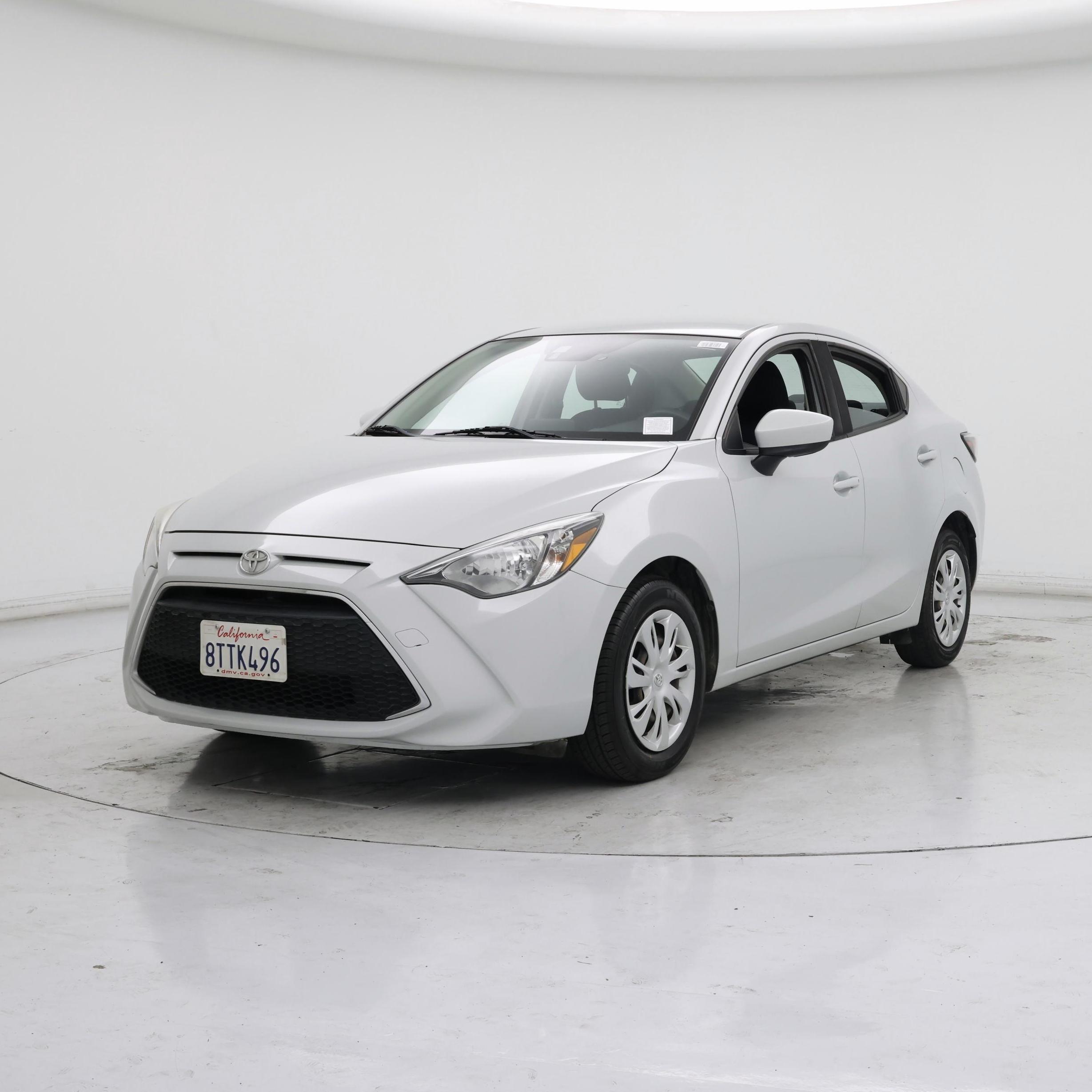Thumbnail: 2019 Toyota Yaris - 4