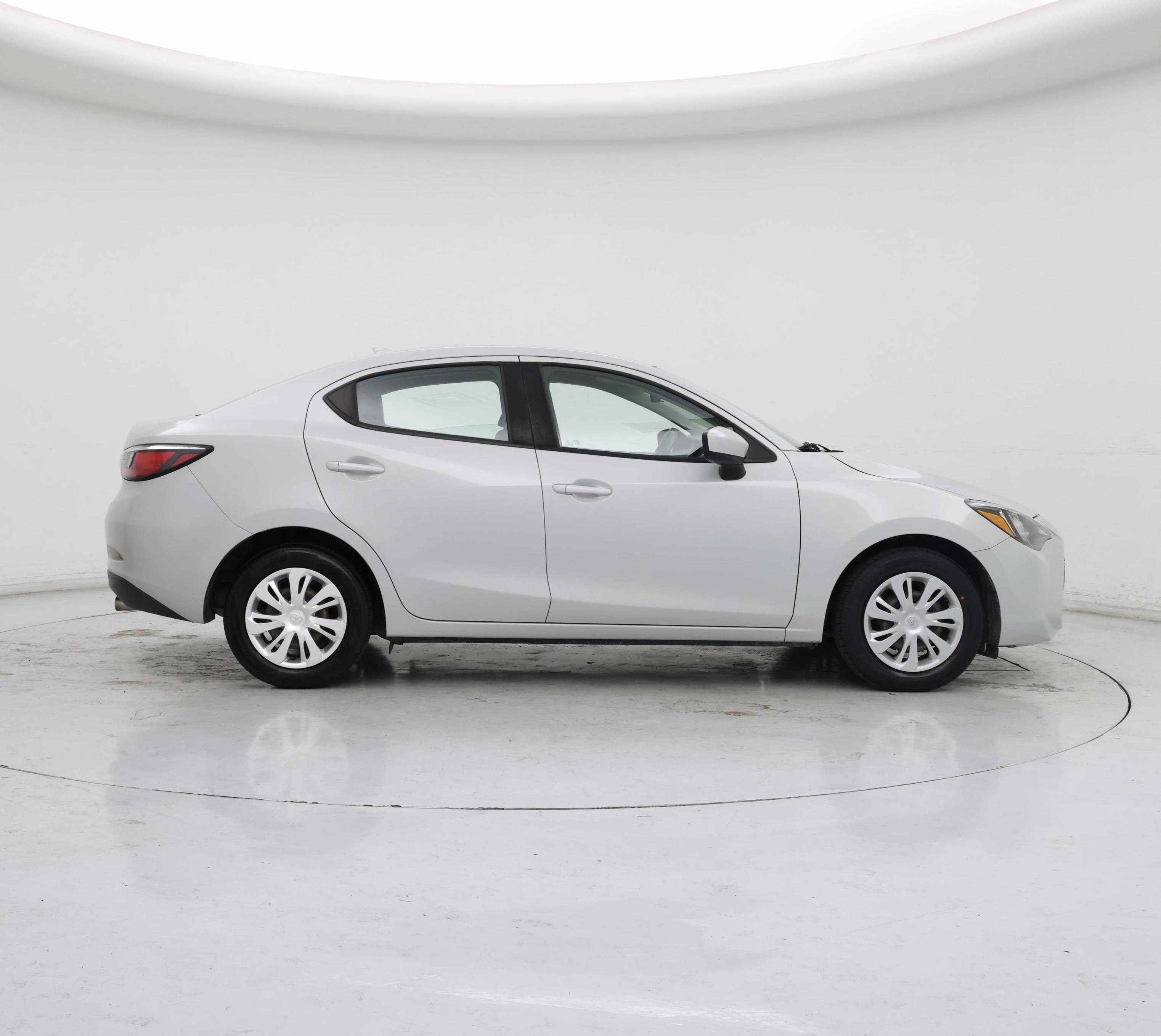 Thumbnail: 2019 Toyota Yaris - 7