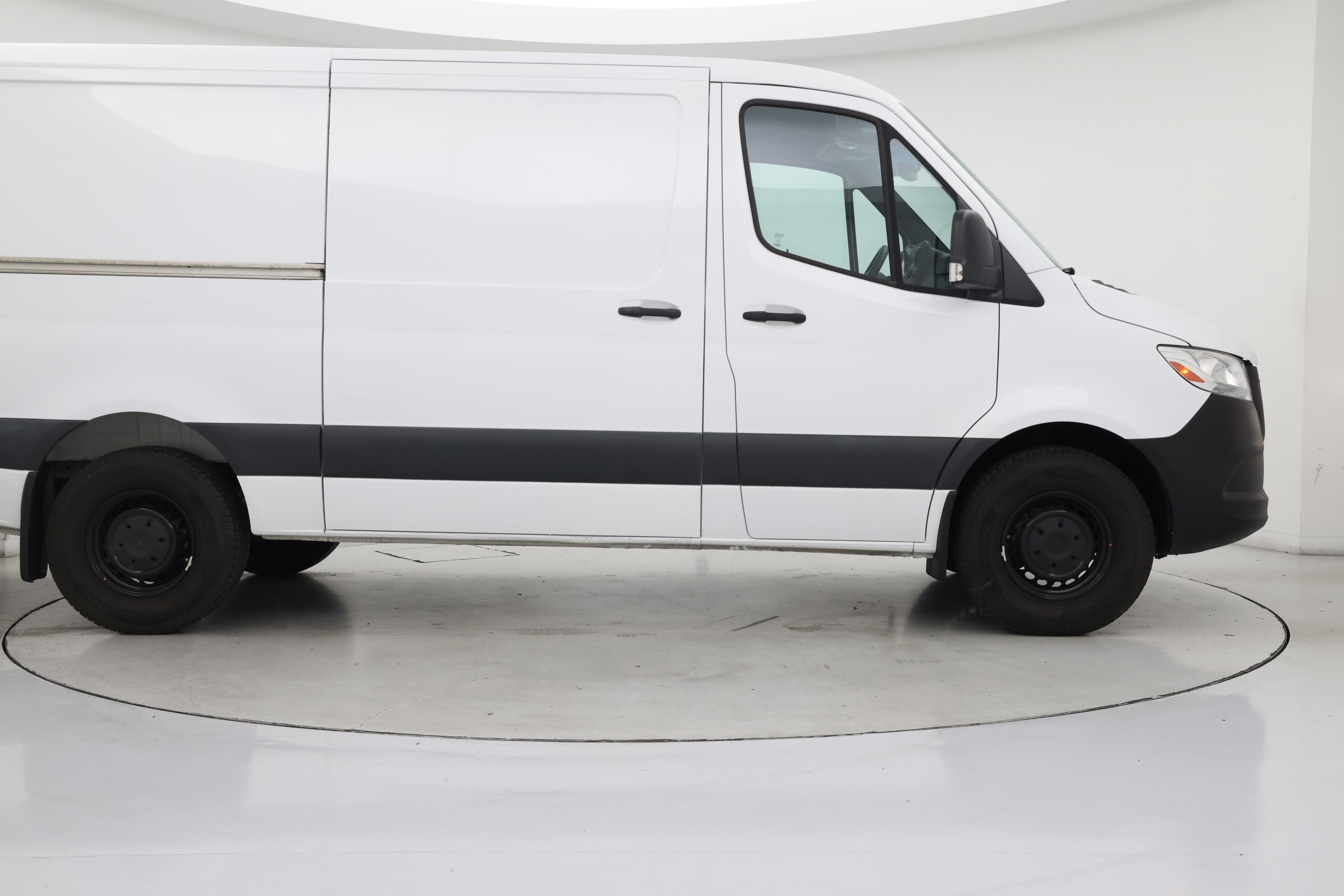 Thumbnail: 2021 Mercedes-Benz Sprinter - 7
