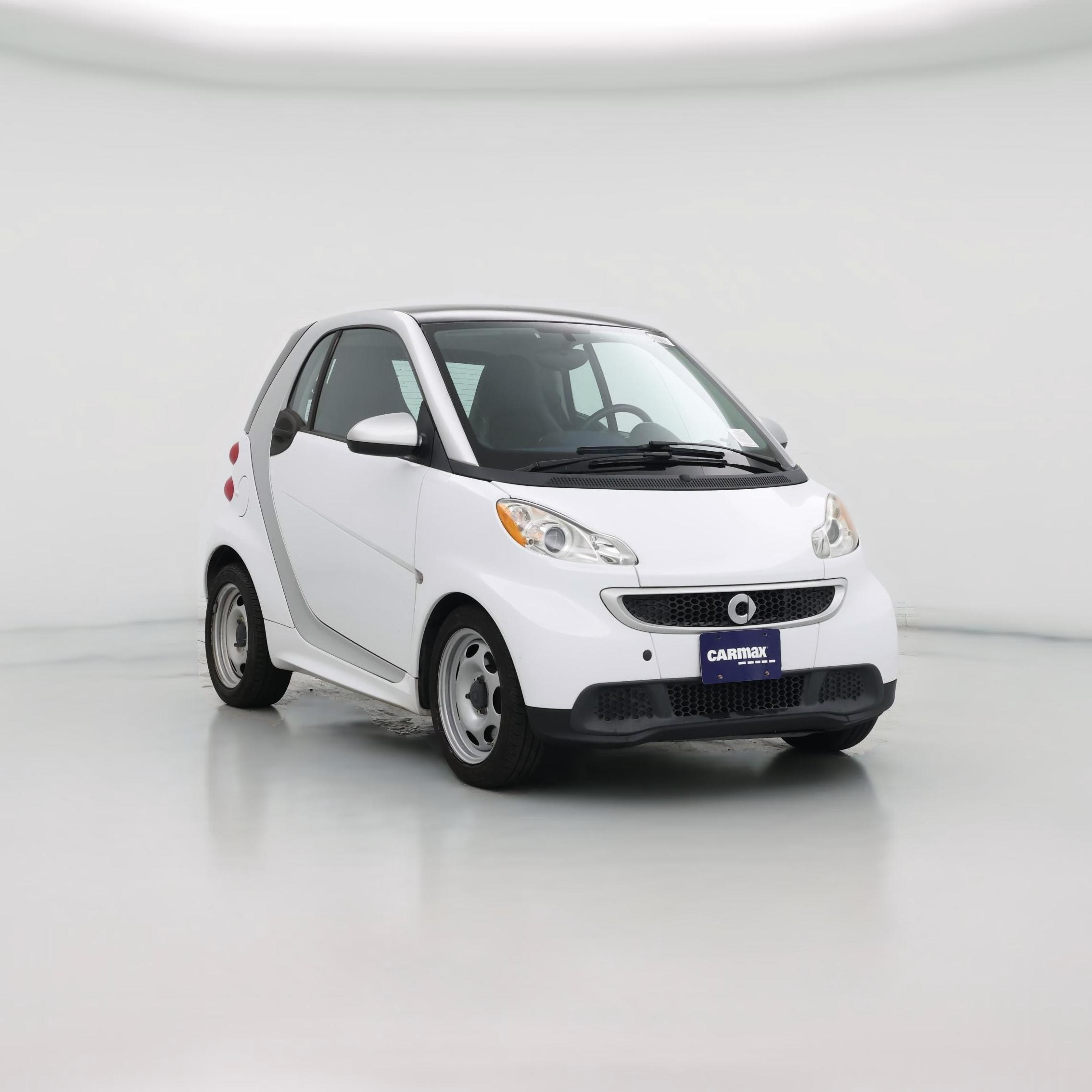 Thumbnail: 2015 smart fortwo - 1