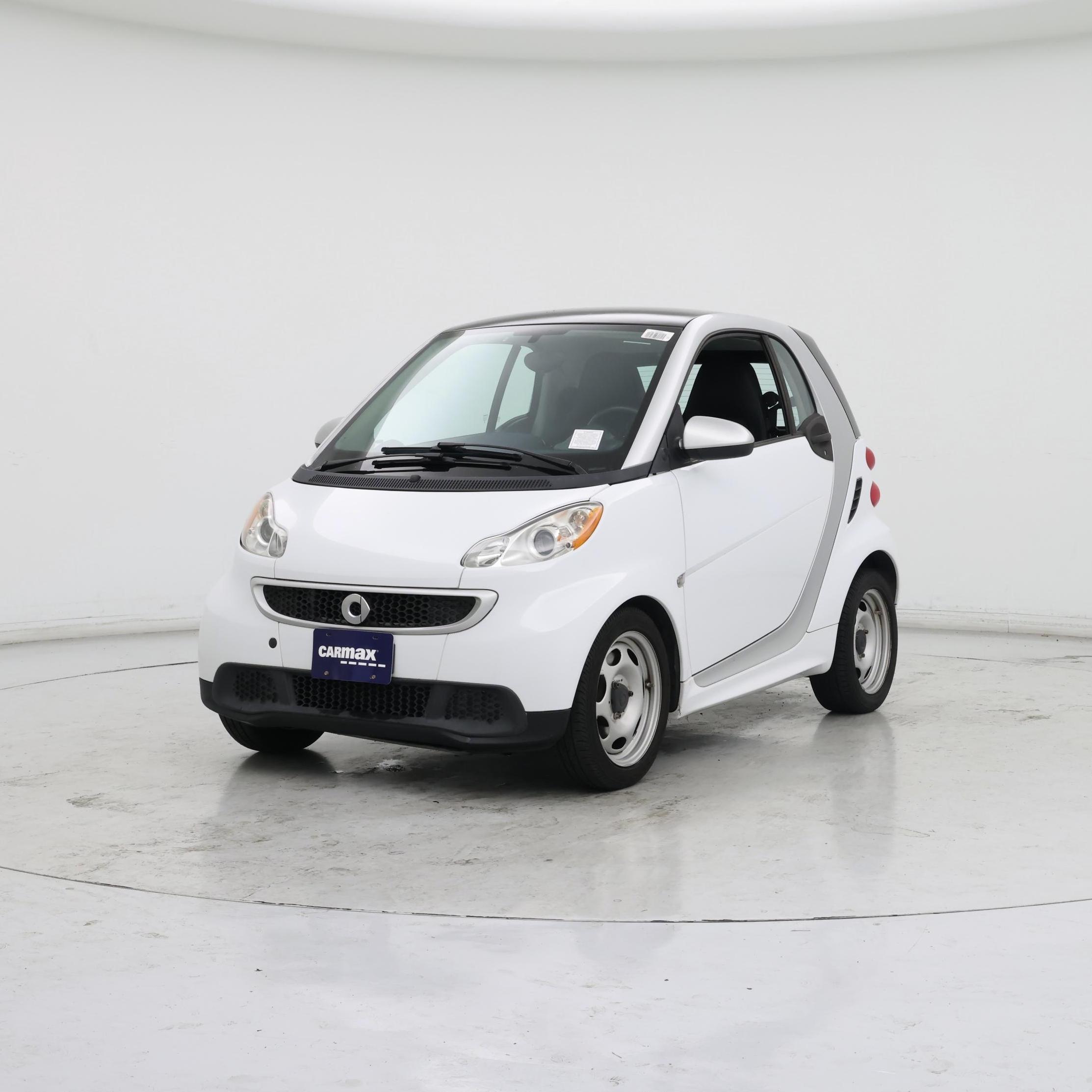 Thumbnail: 2015 smart fortwo - 4