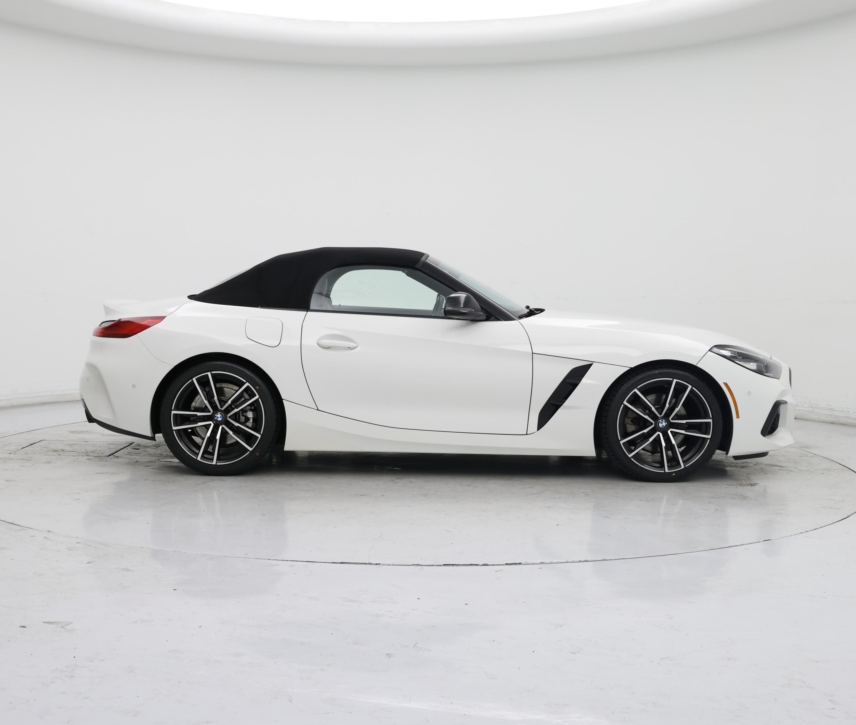 Thumbnail: 2021 BMW Z4 - 7