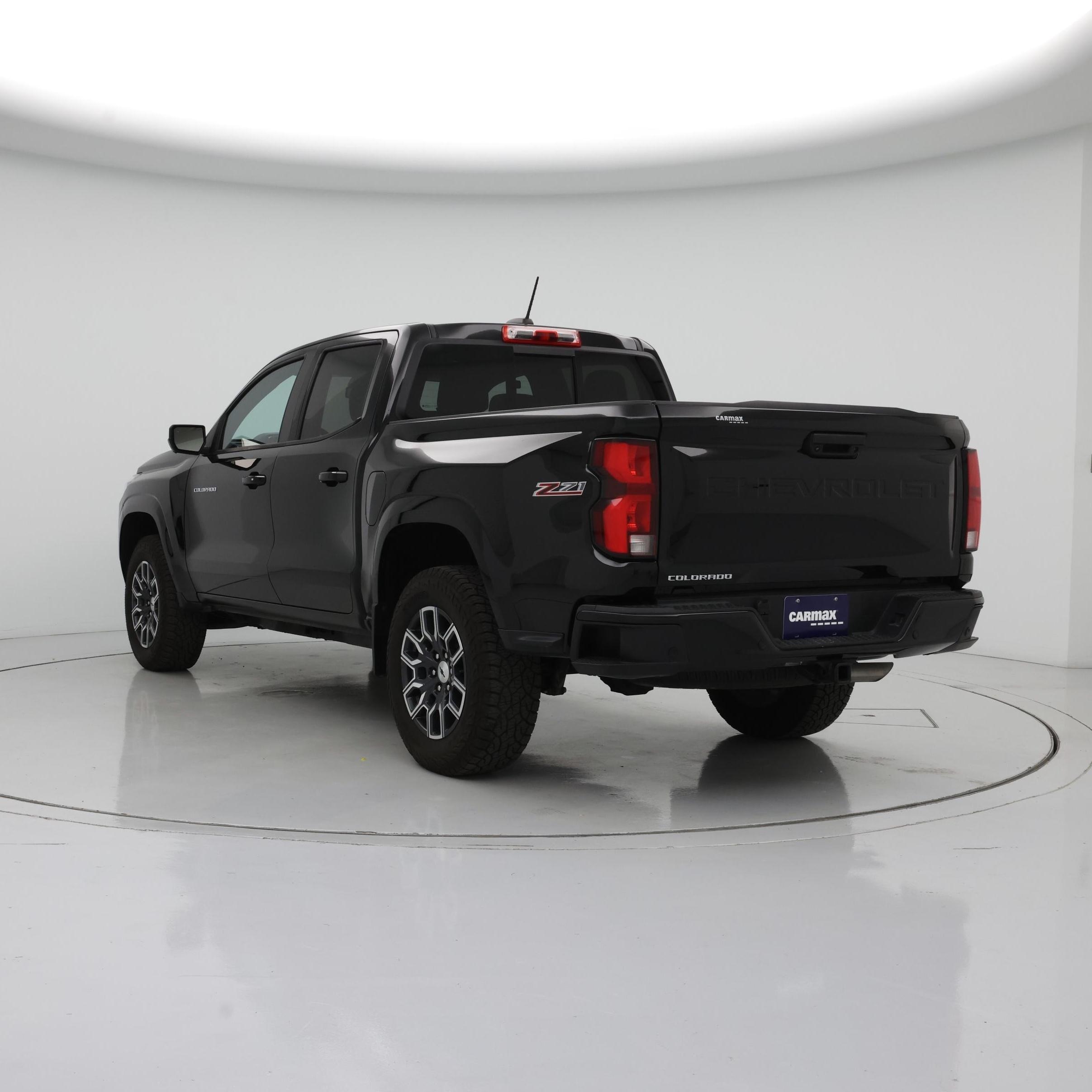 Thumbnail: 2023 Chevrolet Colorado - 2