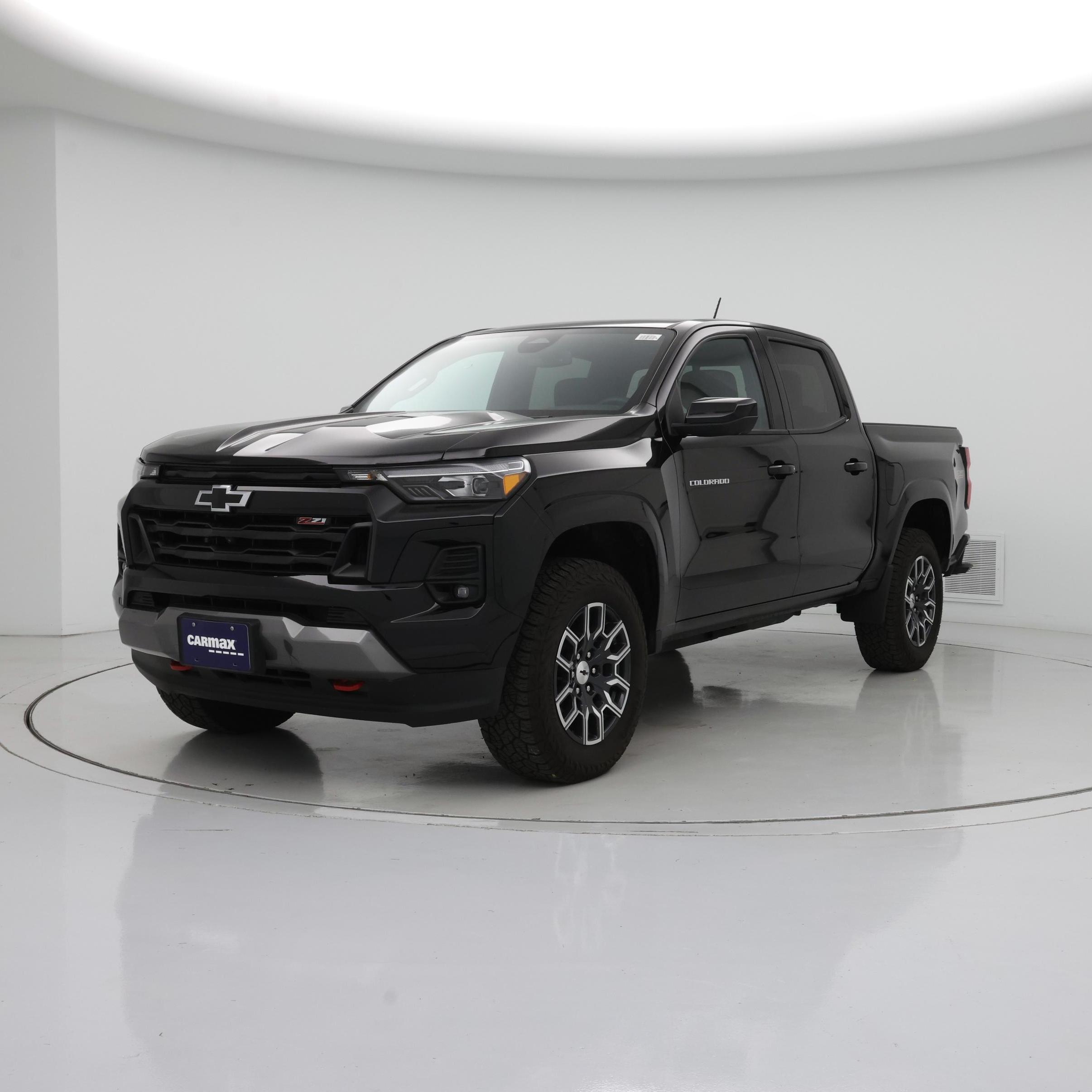 Thumbnail: 2023 Chevrolet Colorado - 4