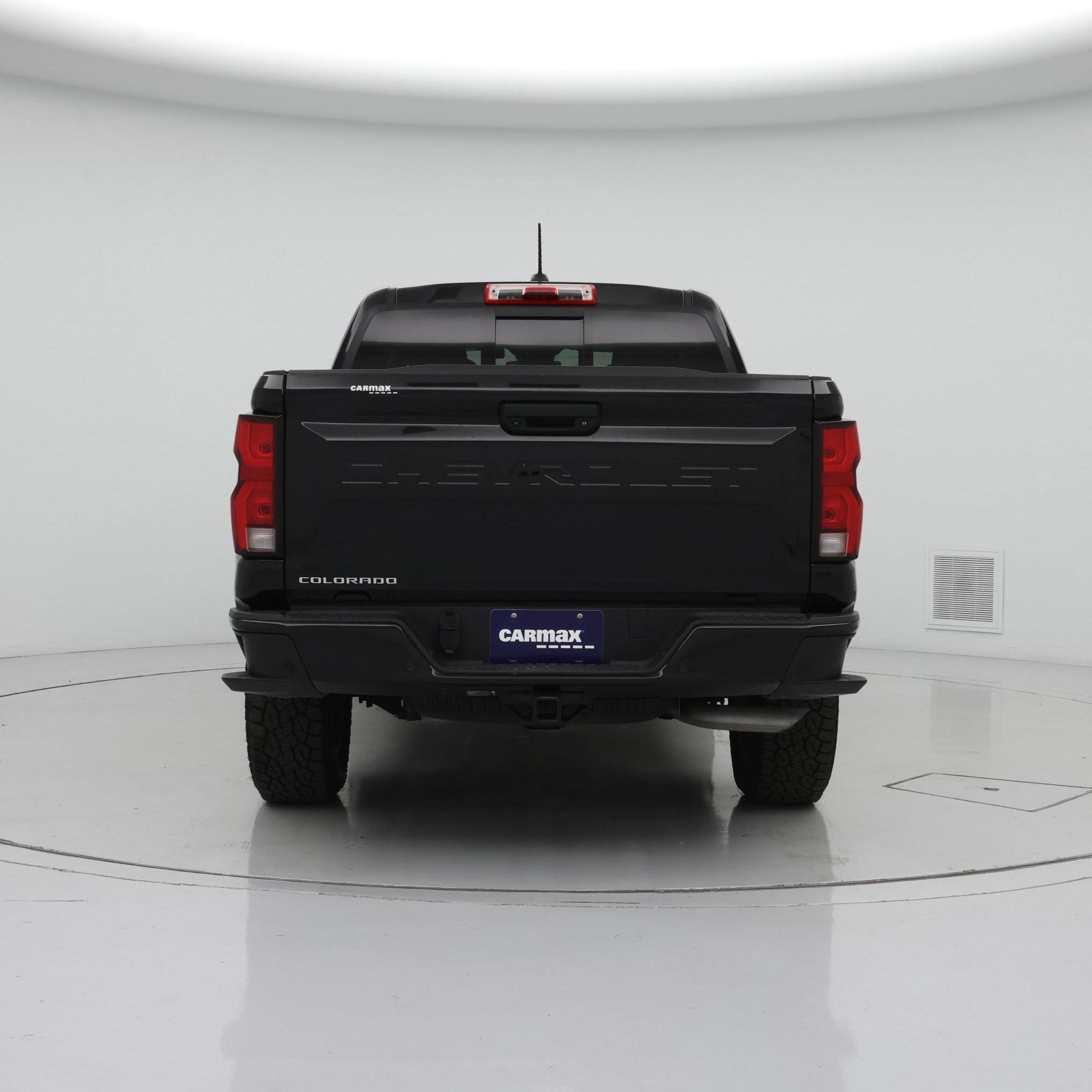 Thumbnail: 2023 Chevrolet Colorado - 6