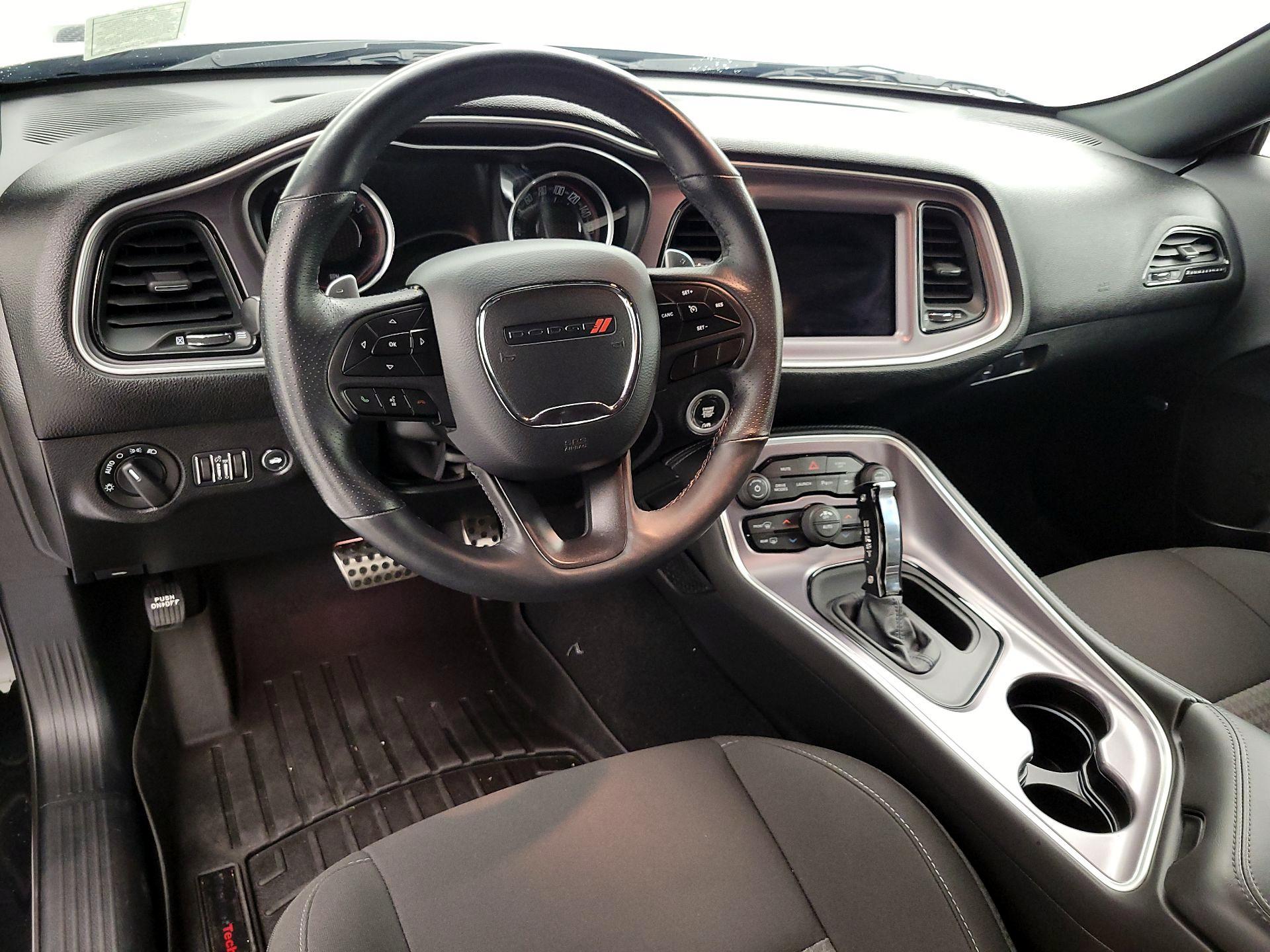Thumbnail: 2019 Dodge Challenger - 9