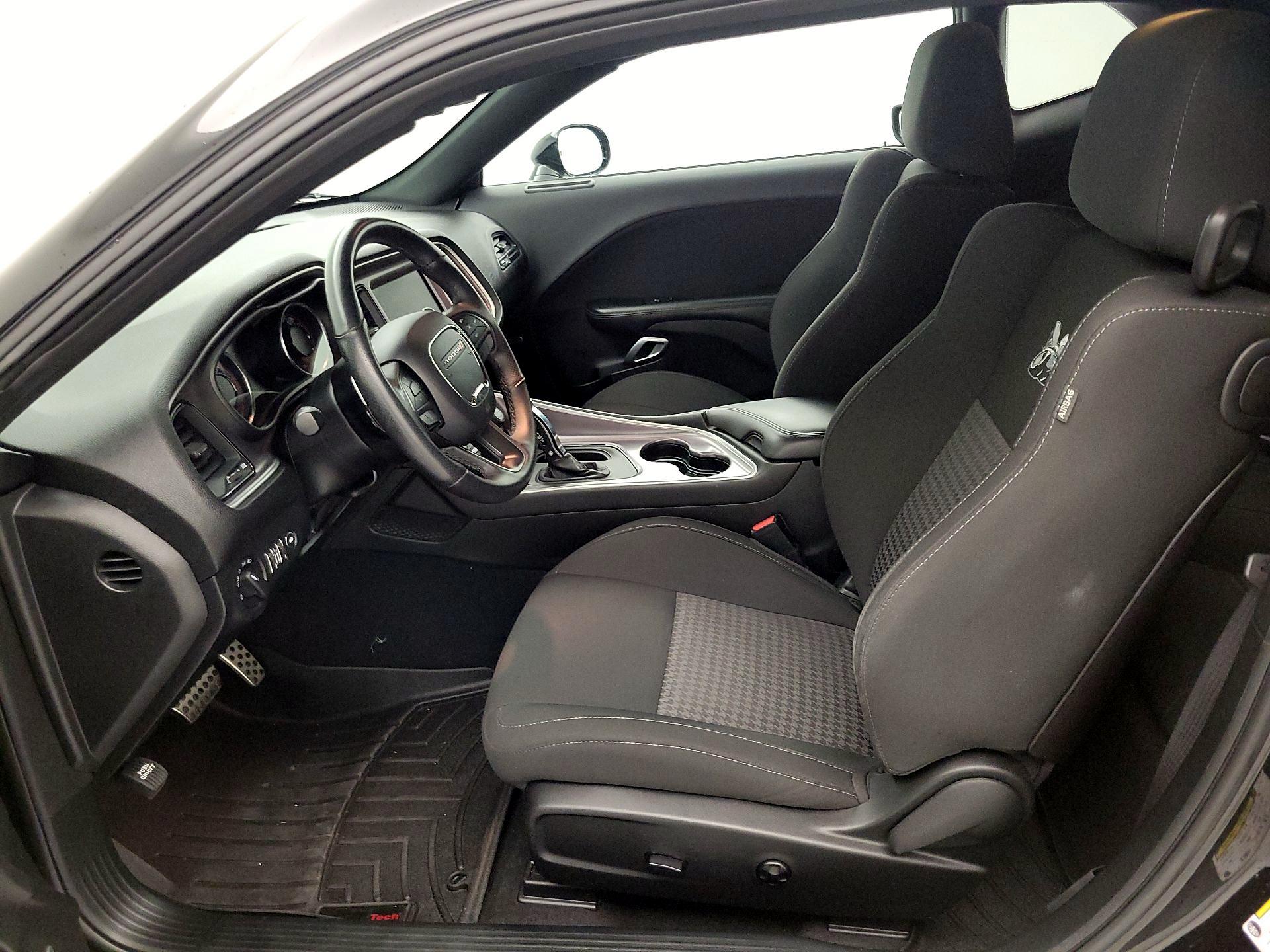 Thumbnail: 2019 Dodge Challenger - 11