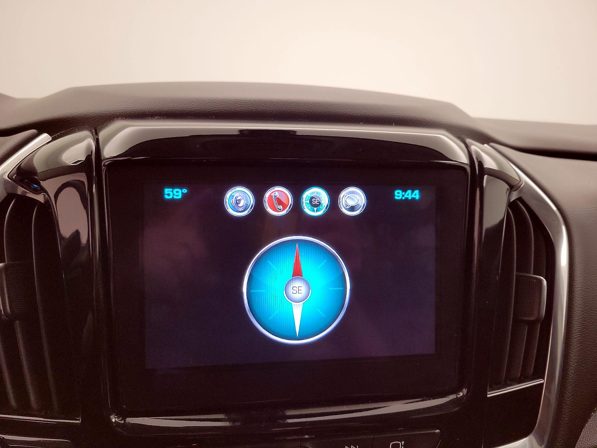 Thumbnail: 2018 Chevrolet Traverse - 14