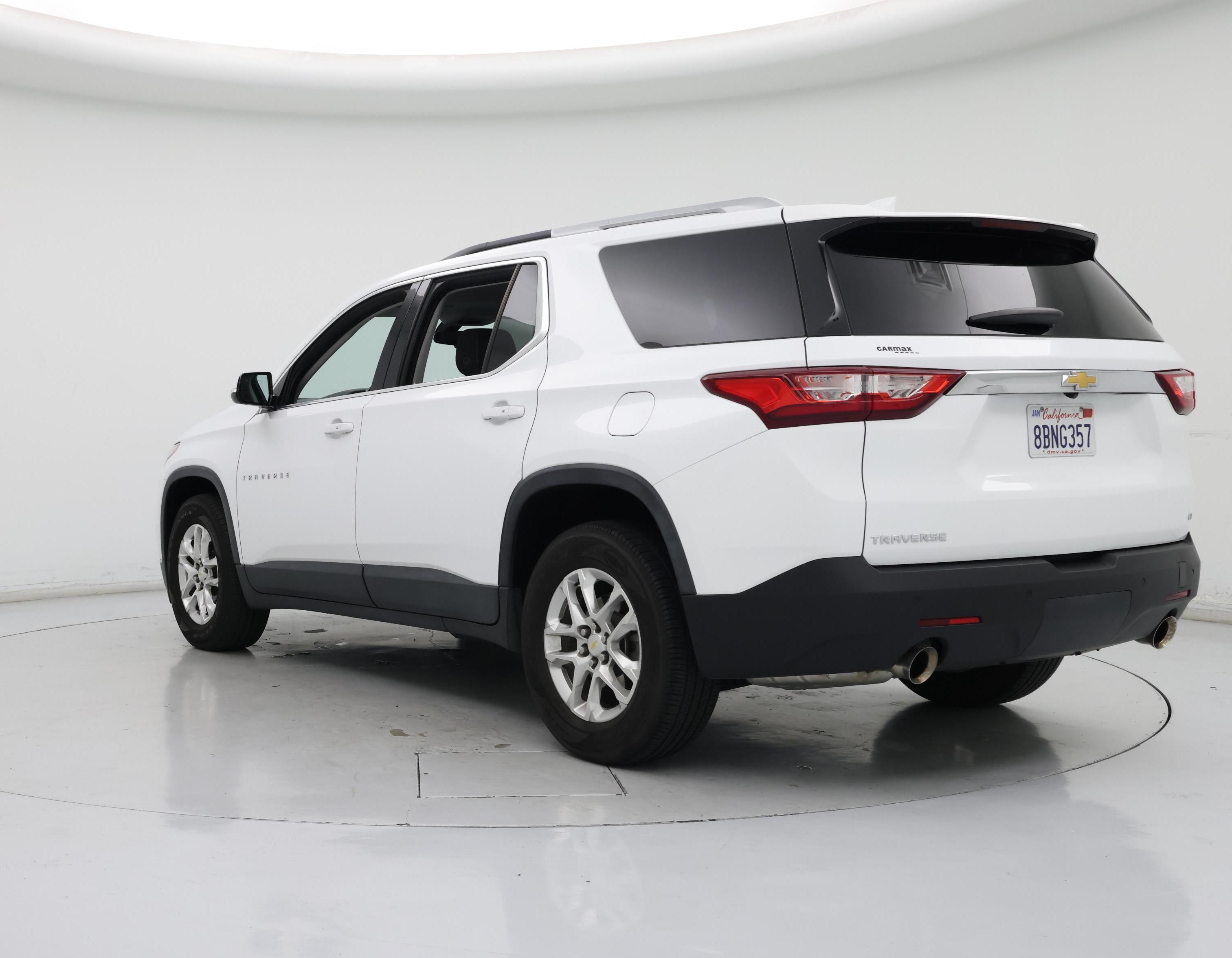 Thumbnail: 2018 Chevrolet Traverse - 2