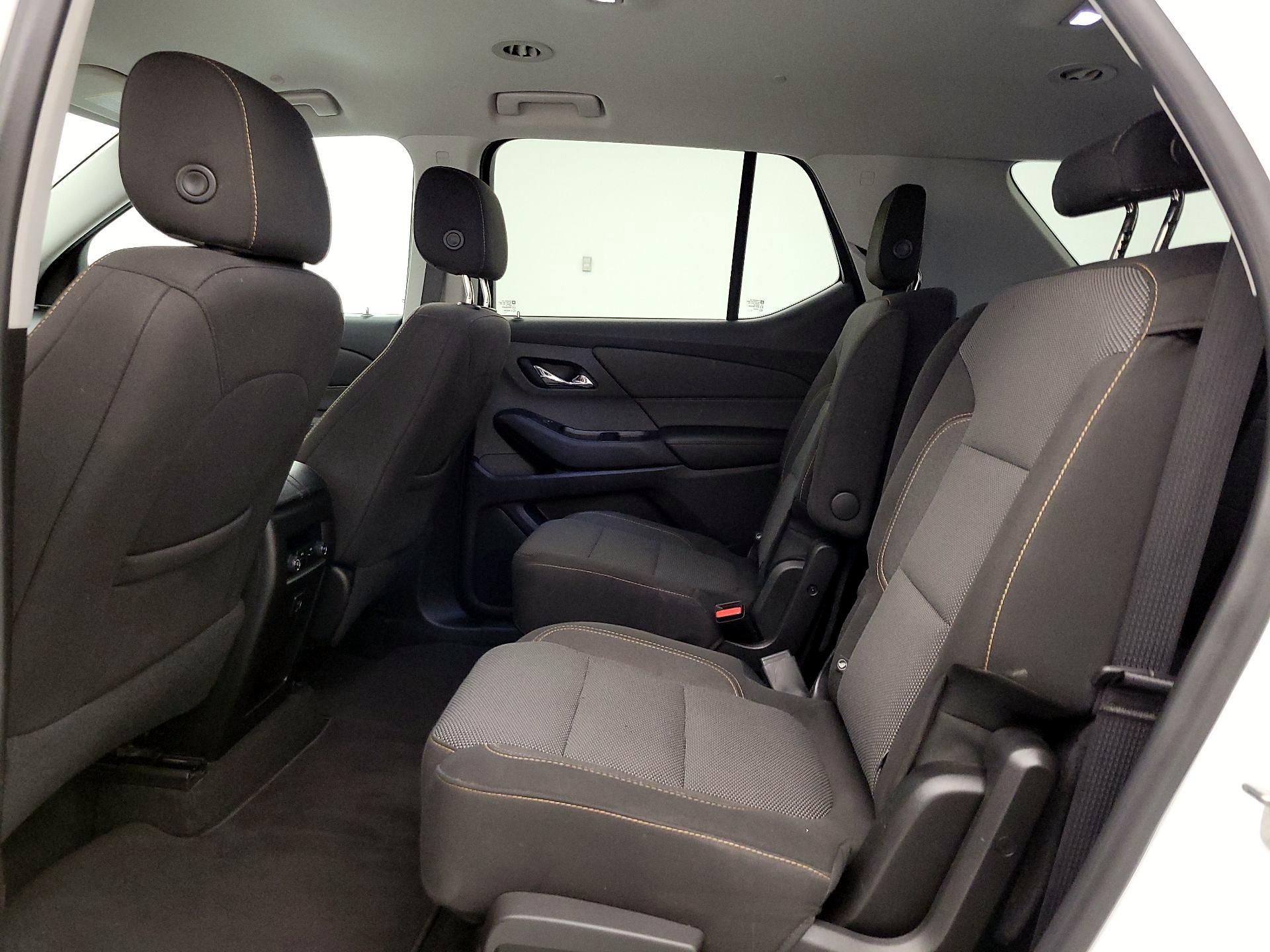 Thumbnail: 2018 Chevrolet Traverse - 20