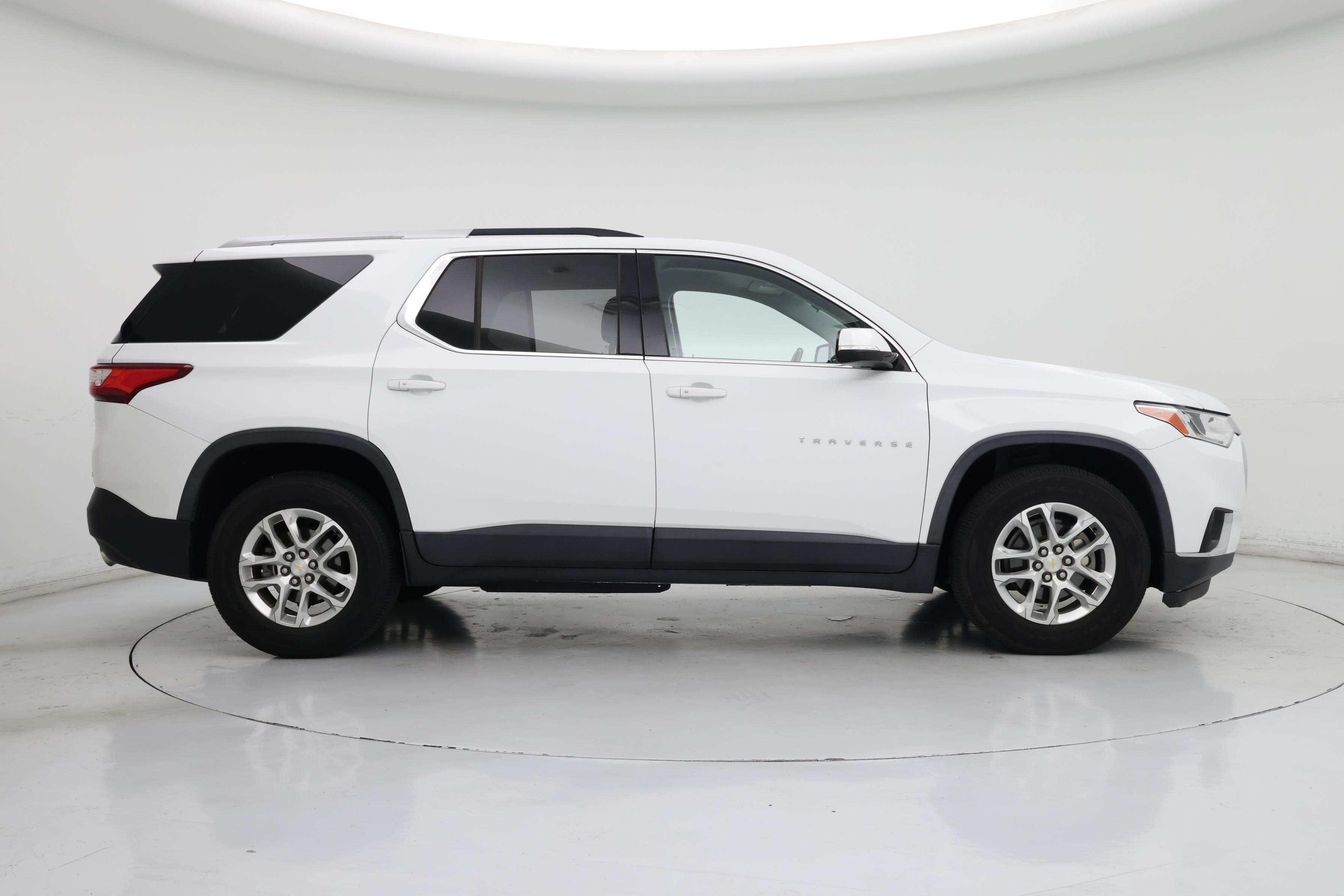 Thumbnail: 2018 Chevrolet Traverse - 7