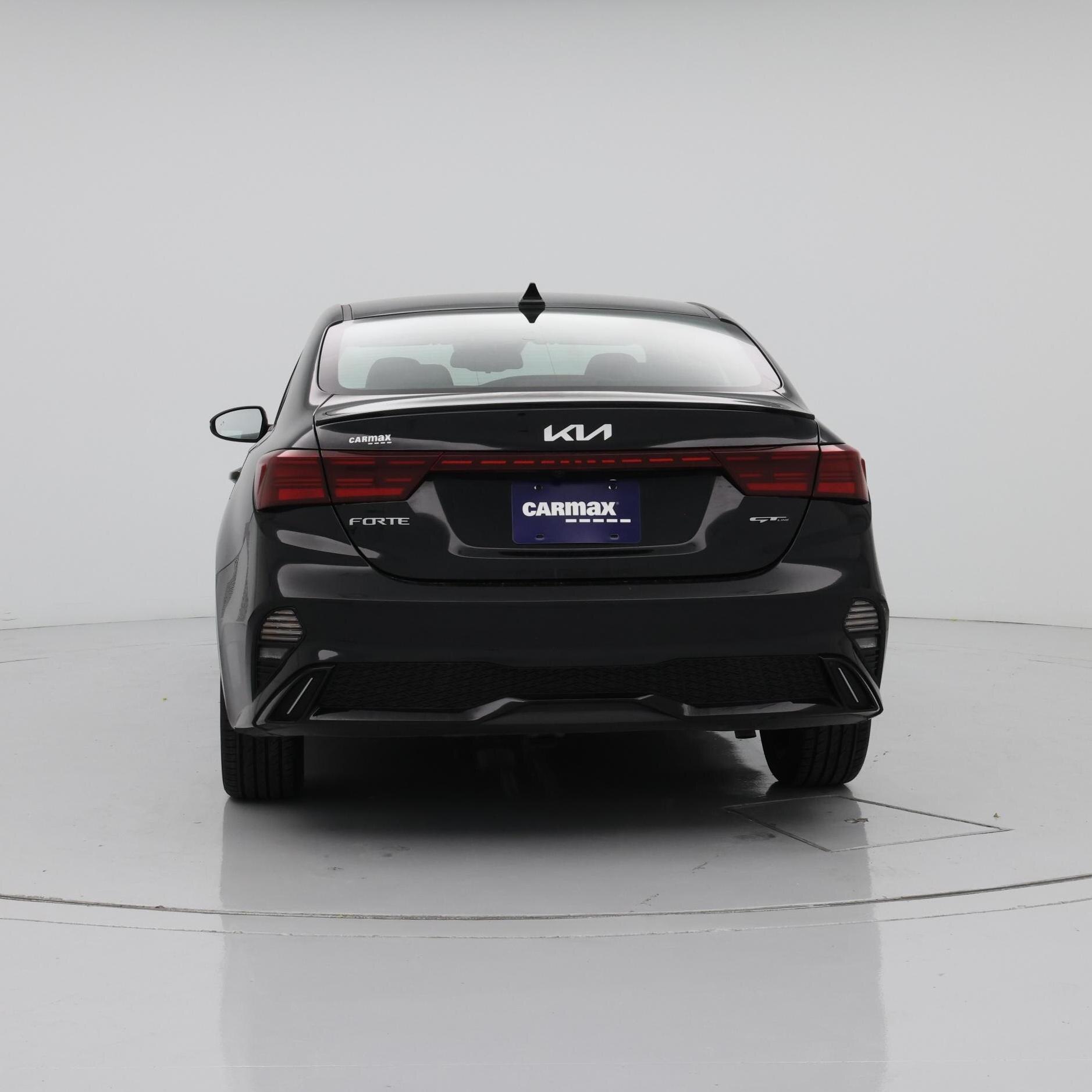 Thumbnail: 2023 Kia Forte - 6