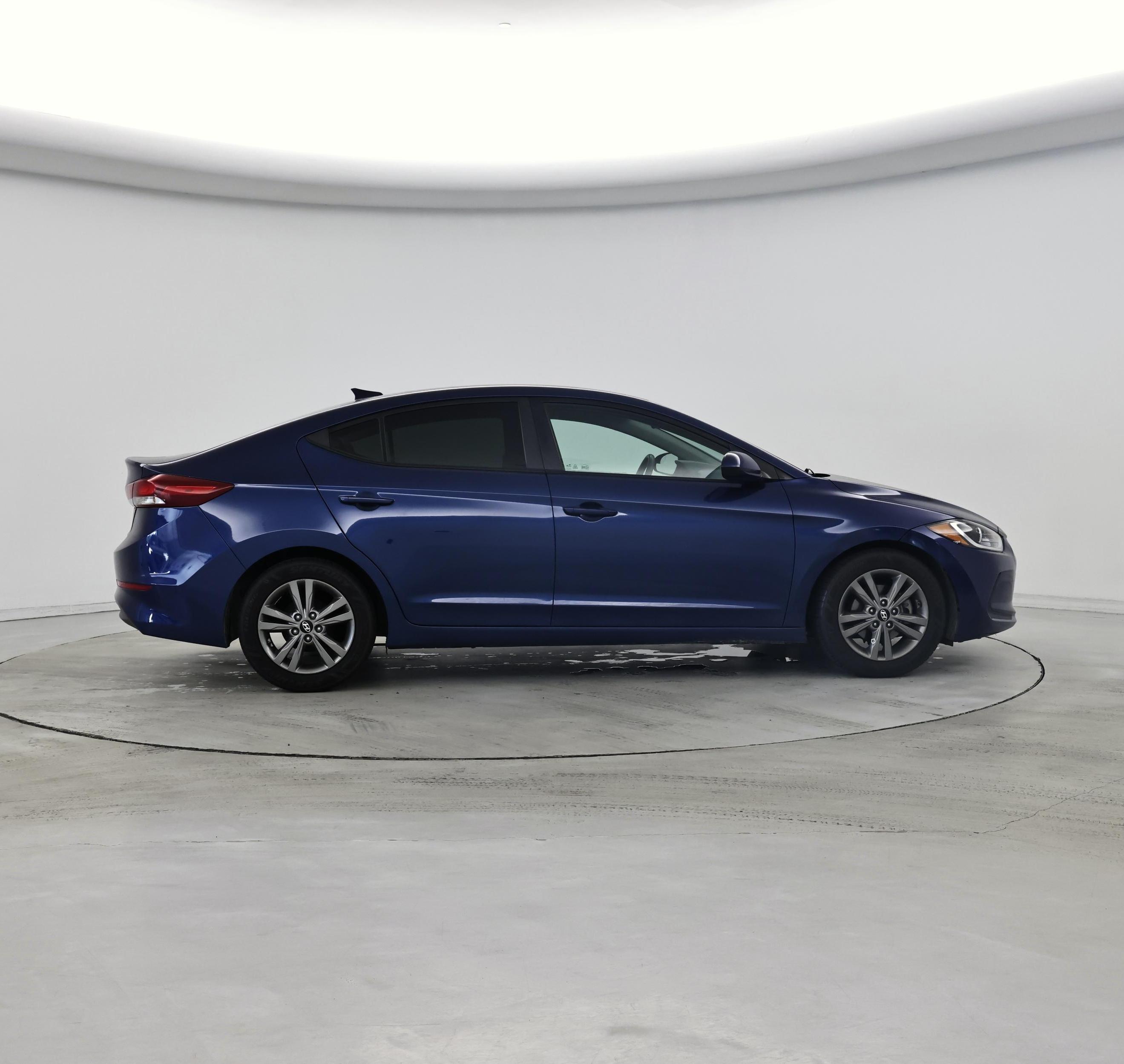 Thumbnail: 2017 Hyundai Elantra - 7
