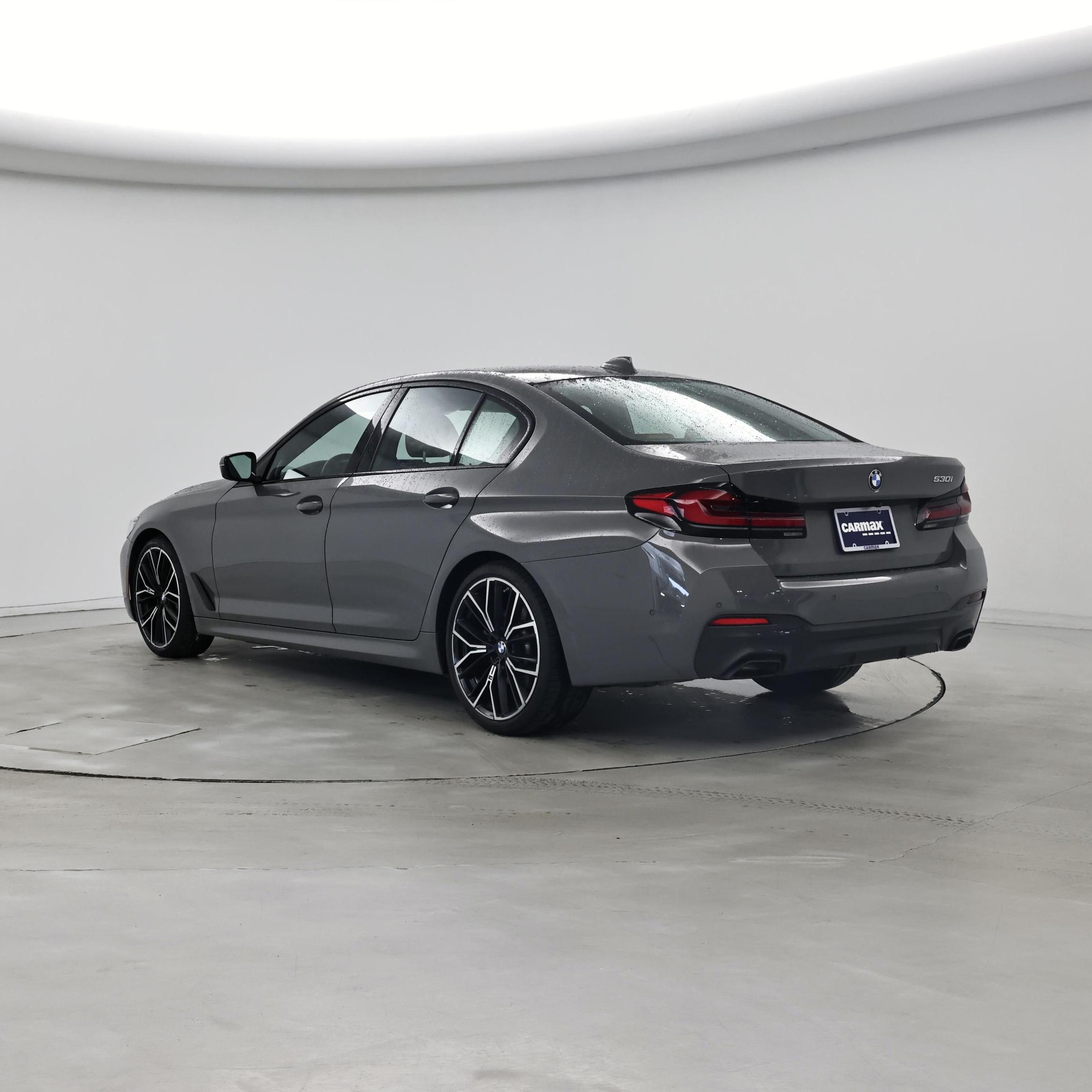 Thumbnail: 2021 BMW 5 Series - 2