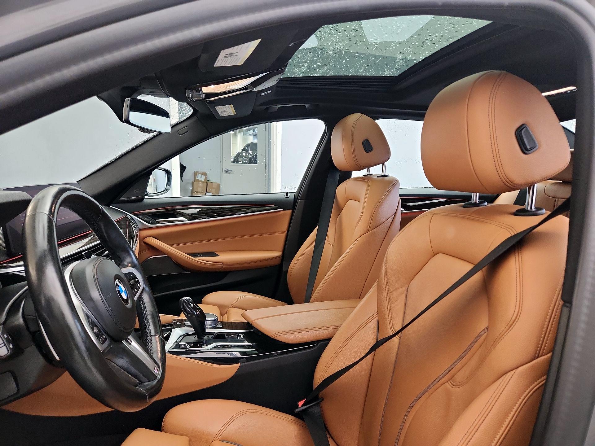 Thumbnail: 2021 BMW 5 Series - 19