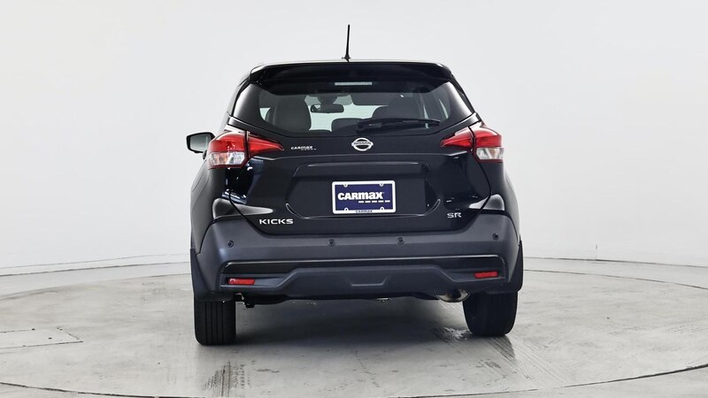 2020 Nissan Kicks SR 6