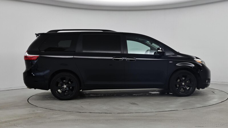 2017 Toyota Sienna Limited 7