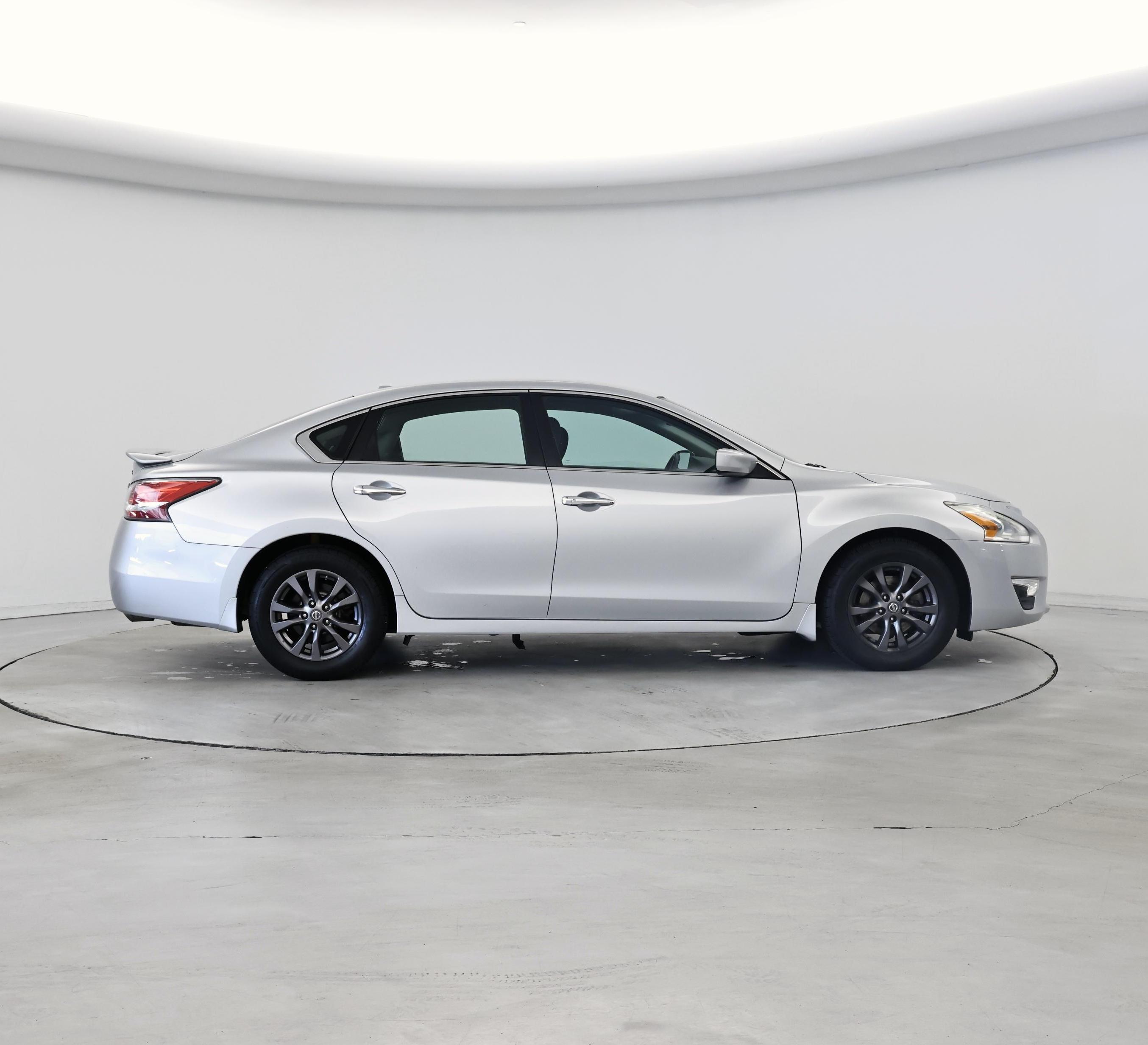 Thumbnail: 2015 Nissan Altima - 7