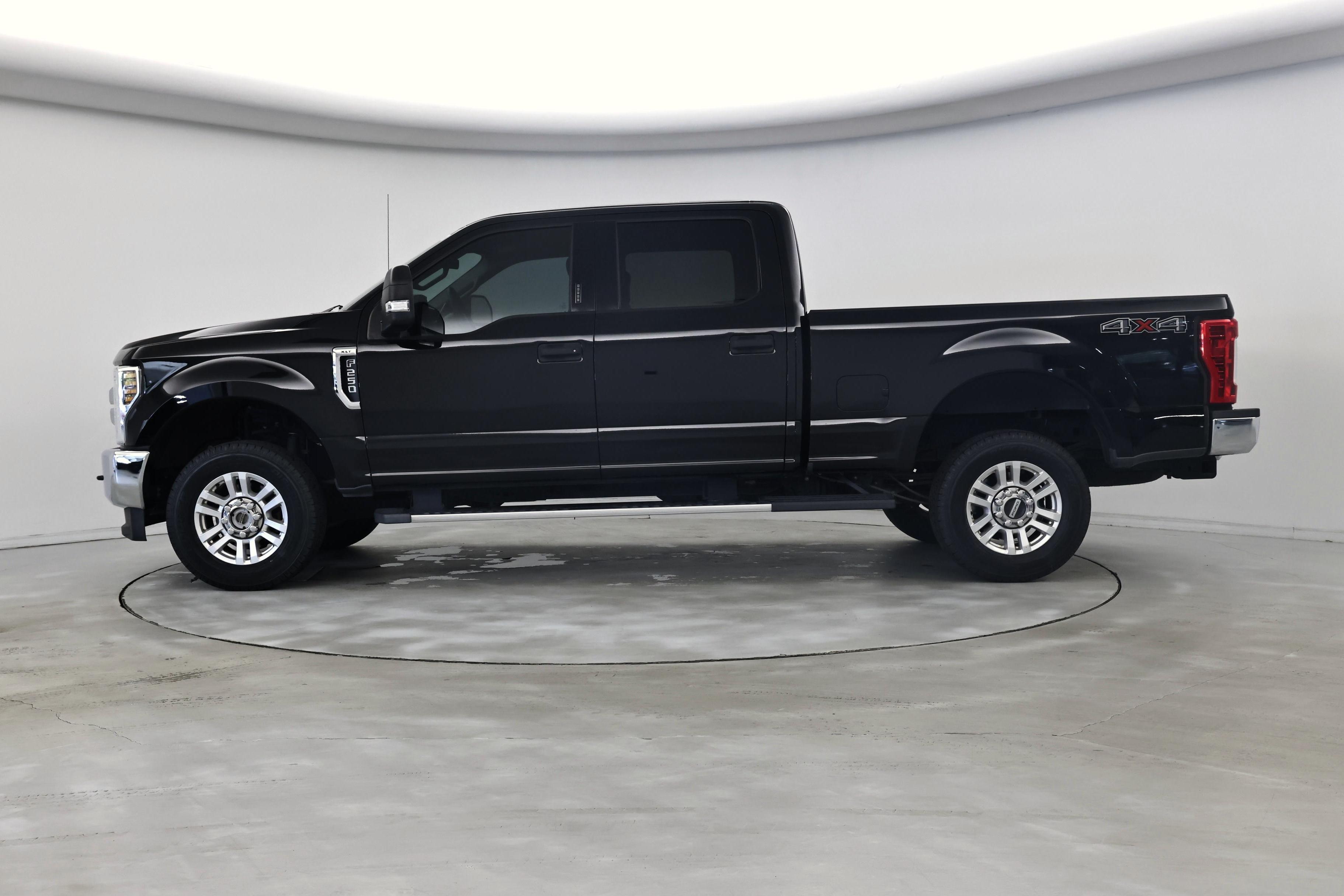 Thumbnail: 2018 Ford F-250 - 3