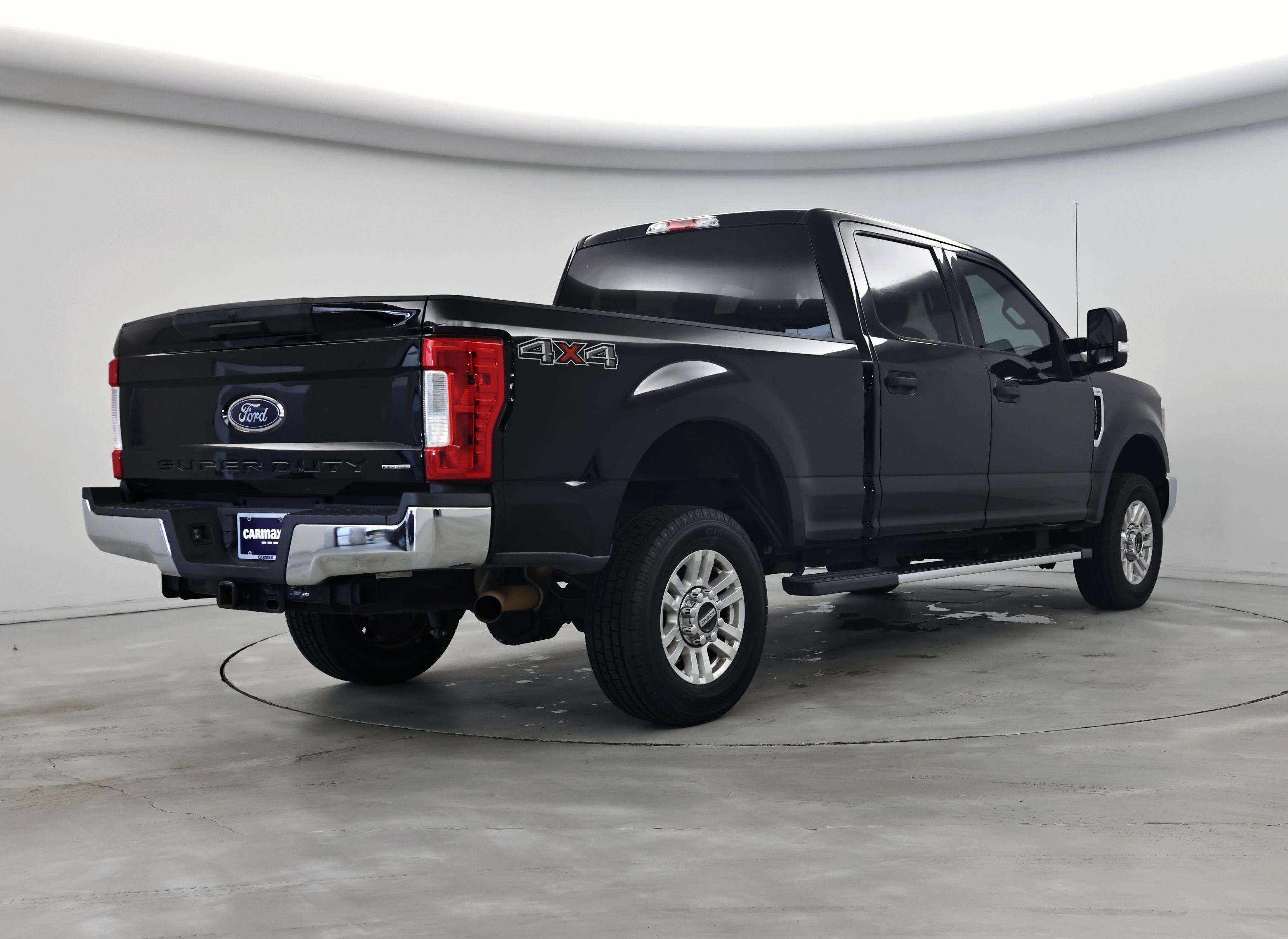Thumbnail: 2018 Ford F-250 - 8