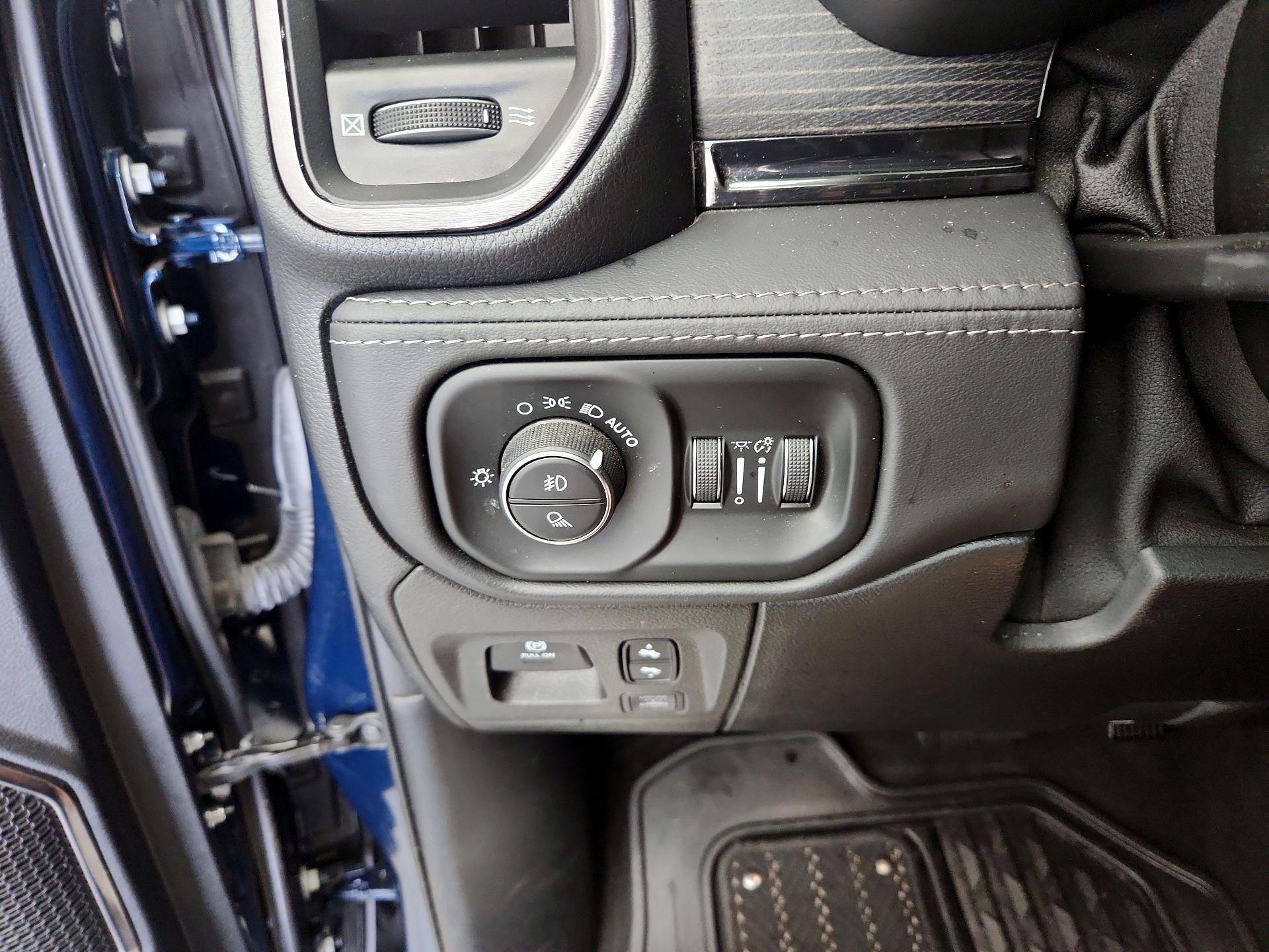 Thumbnail: 2022 RAM 1500 - 13