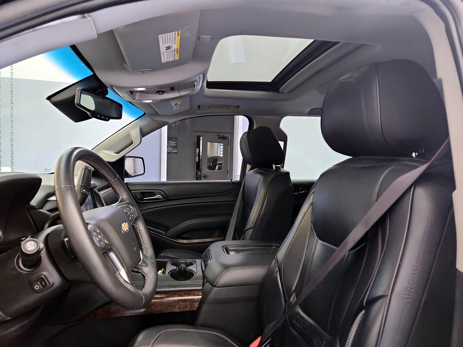 Thumbnail: 2017 Chevrolet Tahoe - 20