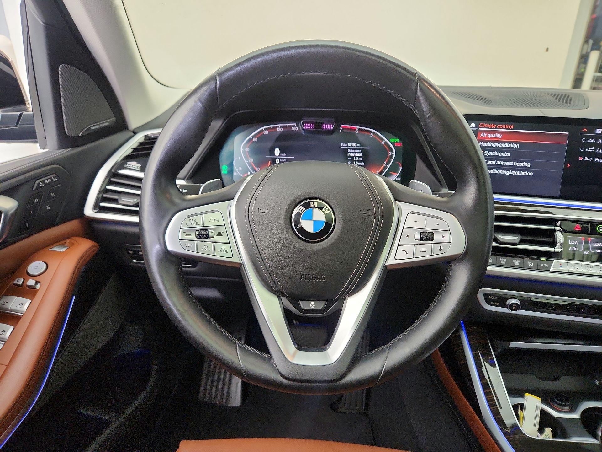 Thumbnail: 2019 BMW X7 - 10