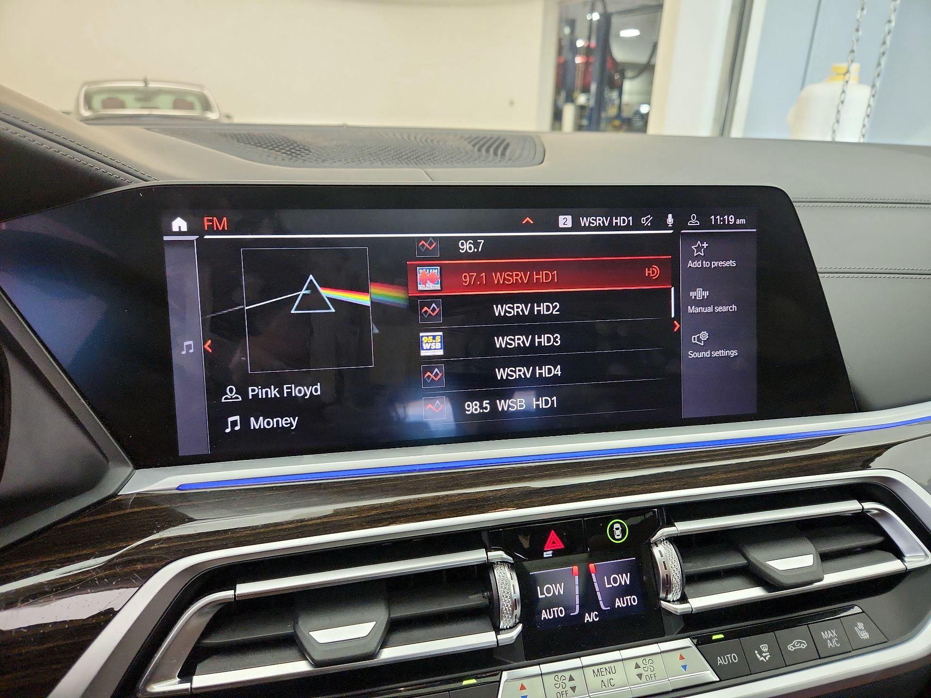 Thumbnail: 2019 BMW X7 - 15