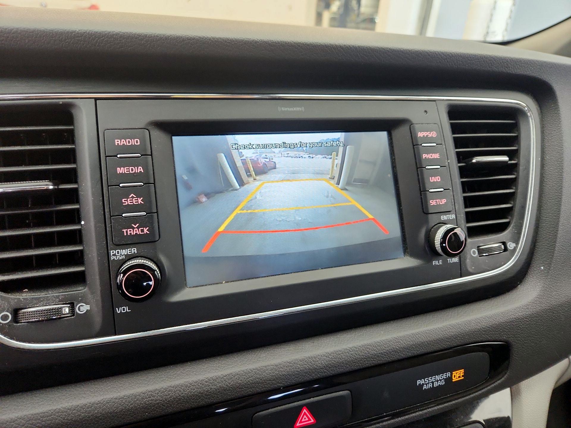 Thumbnail: 2018 Kia Sedona - 14