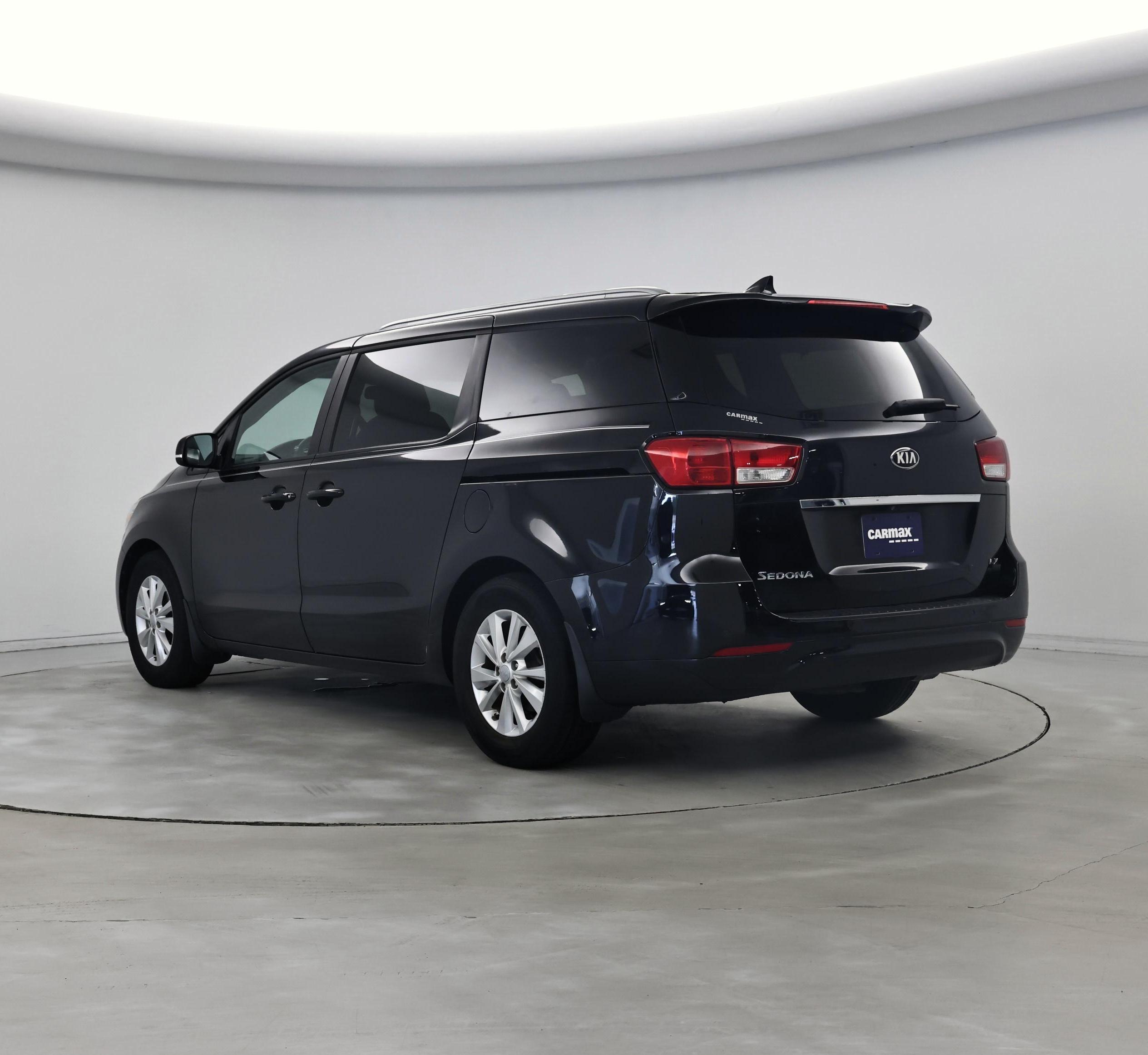 Thumbnail: 2018 Kia Sedona - 2